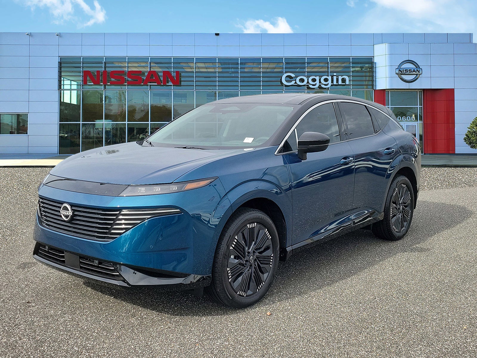 2026 Nissan Murano Platinum's photo