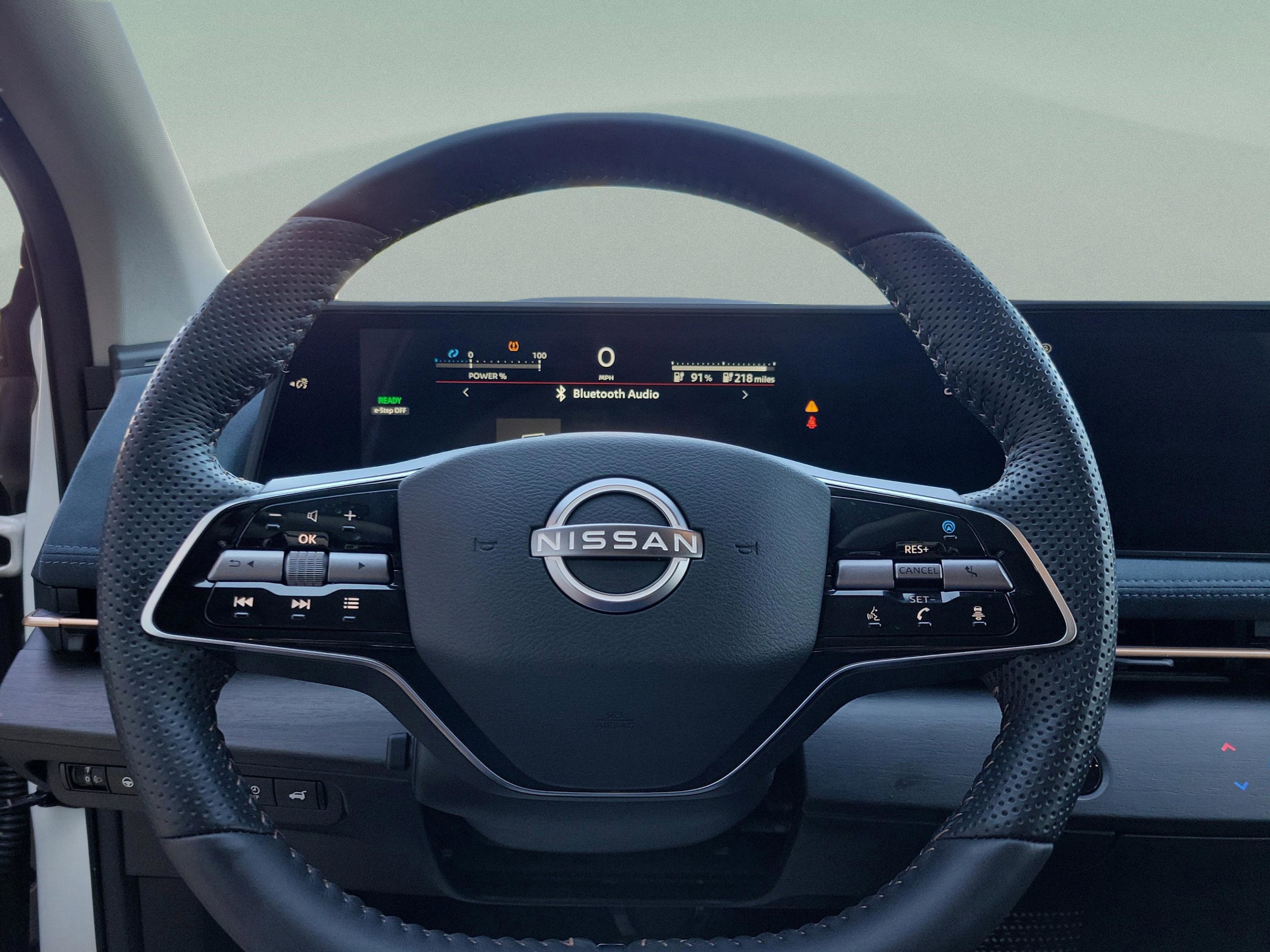 2025 Nissan ARIYA Platinum+ - Photo 23