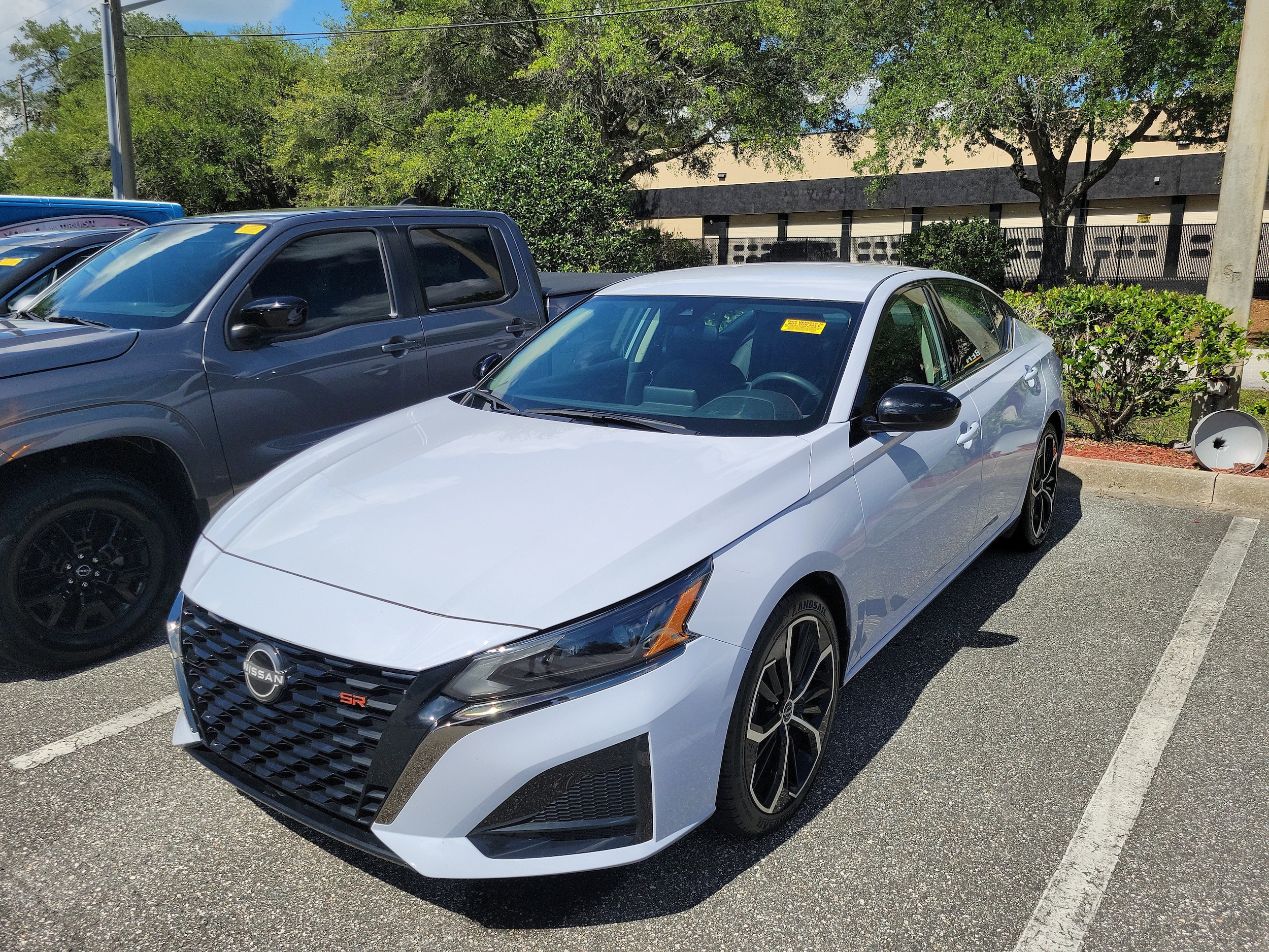 2024 Nissan Altima 2.5 SR's photo