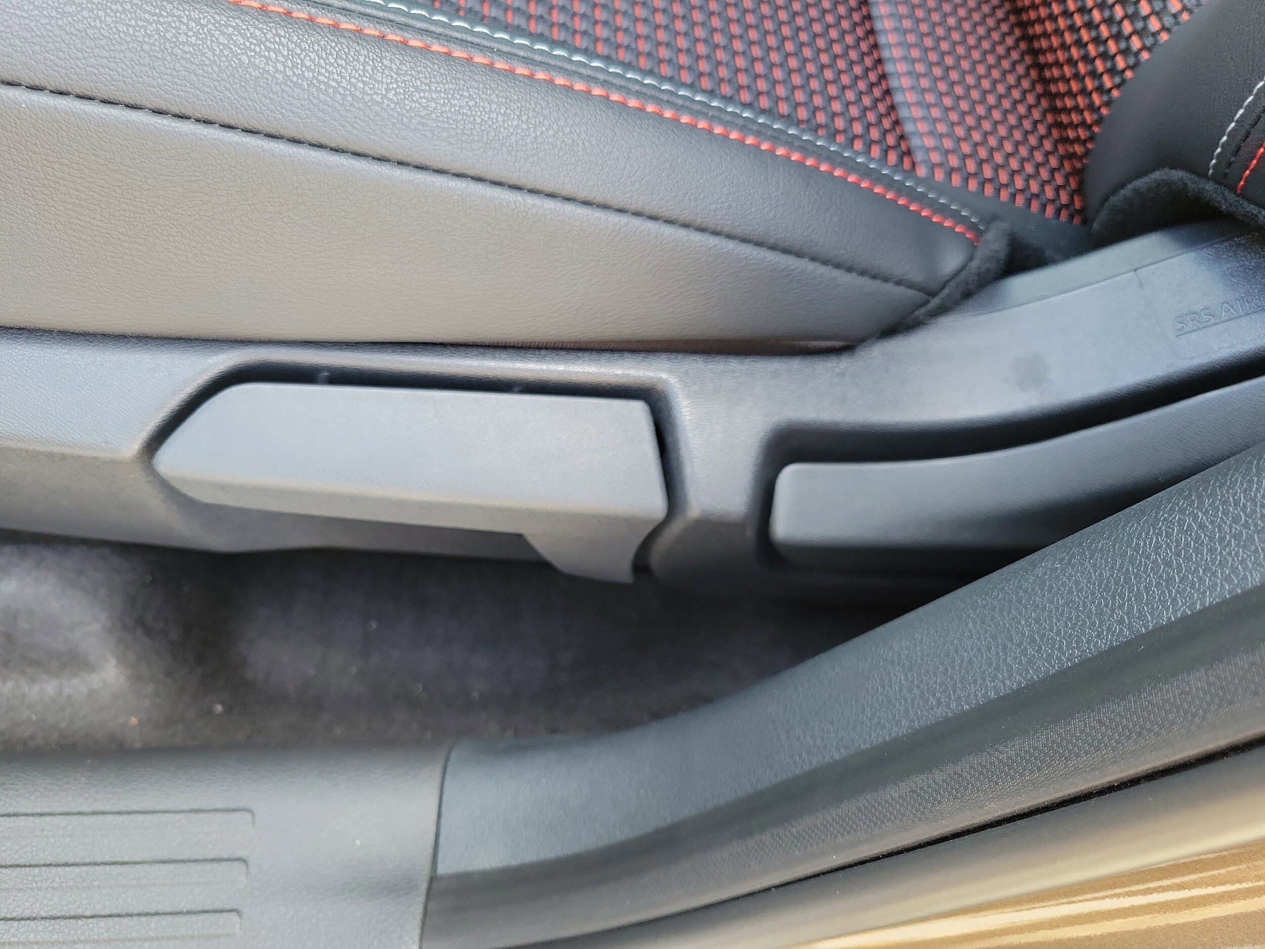 2026 Nissan KICKS SR - Photo 16