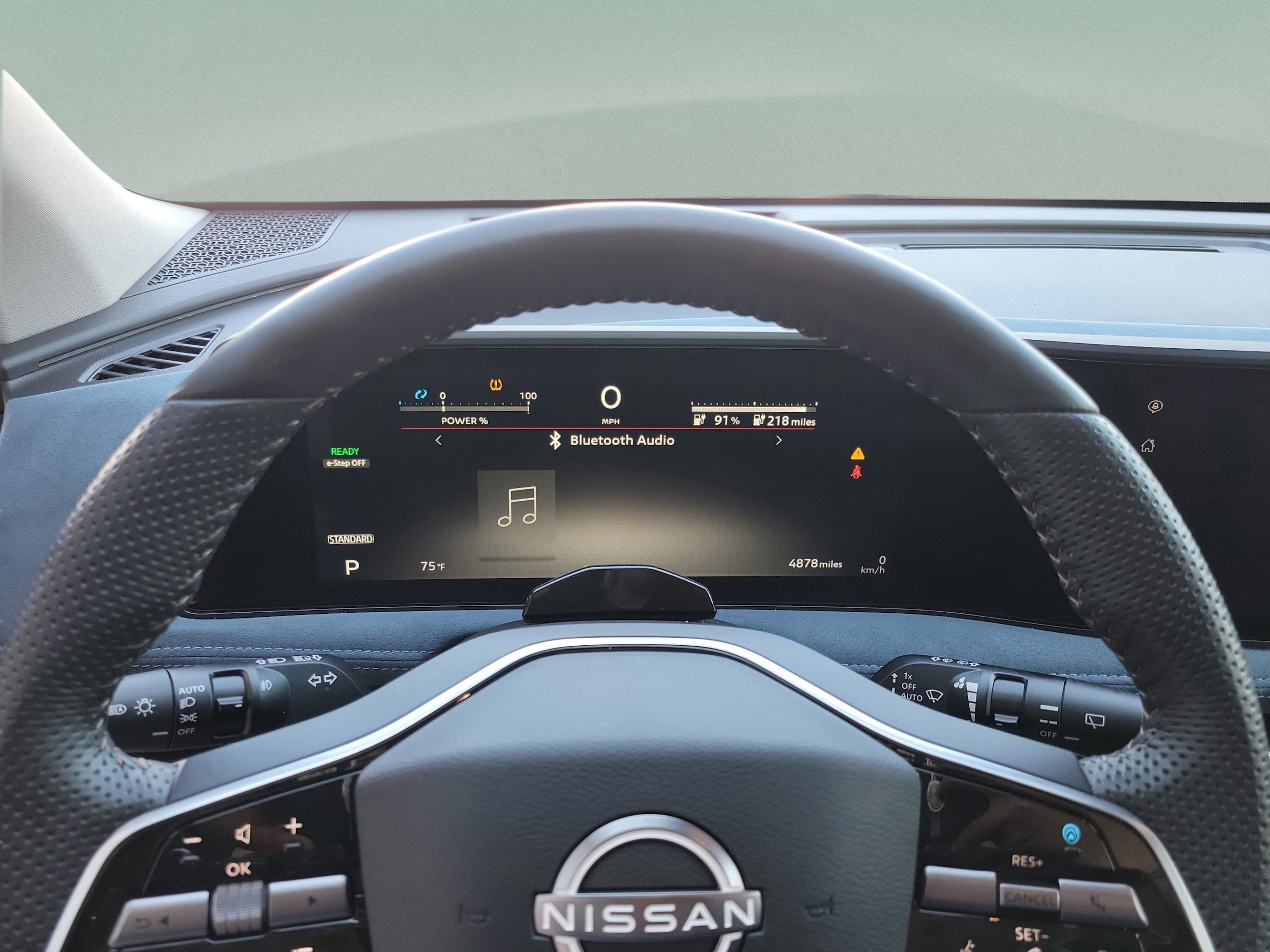 2025 Nissan ARIYA Platinum+ - Photo 19