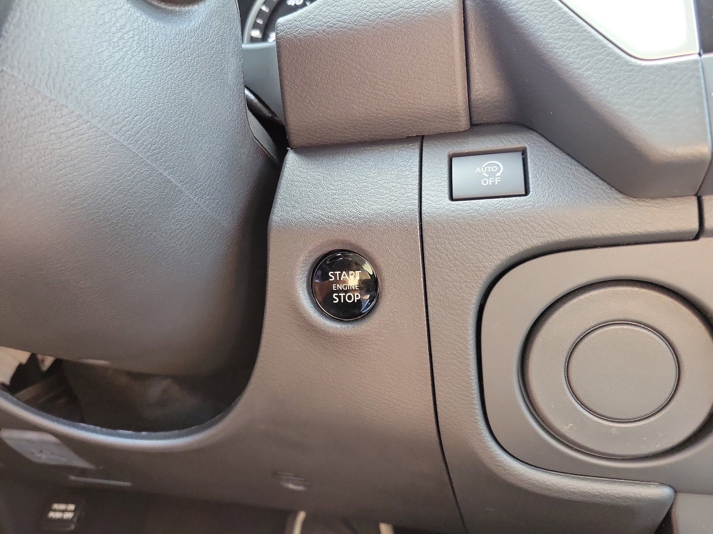 2026 Nissan Frontier SV - Photo 14