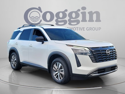 2026 Nissan Pathfinder SL SUV