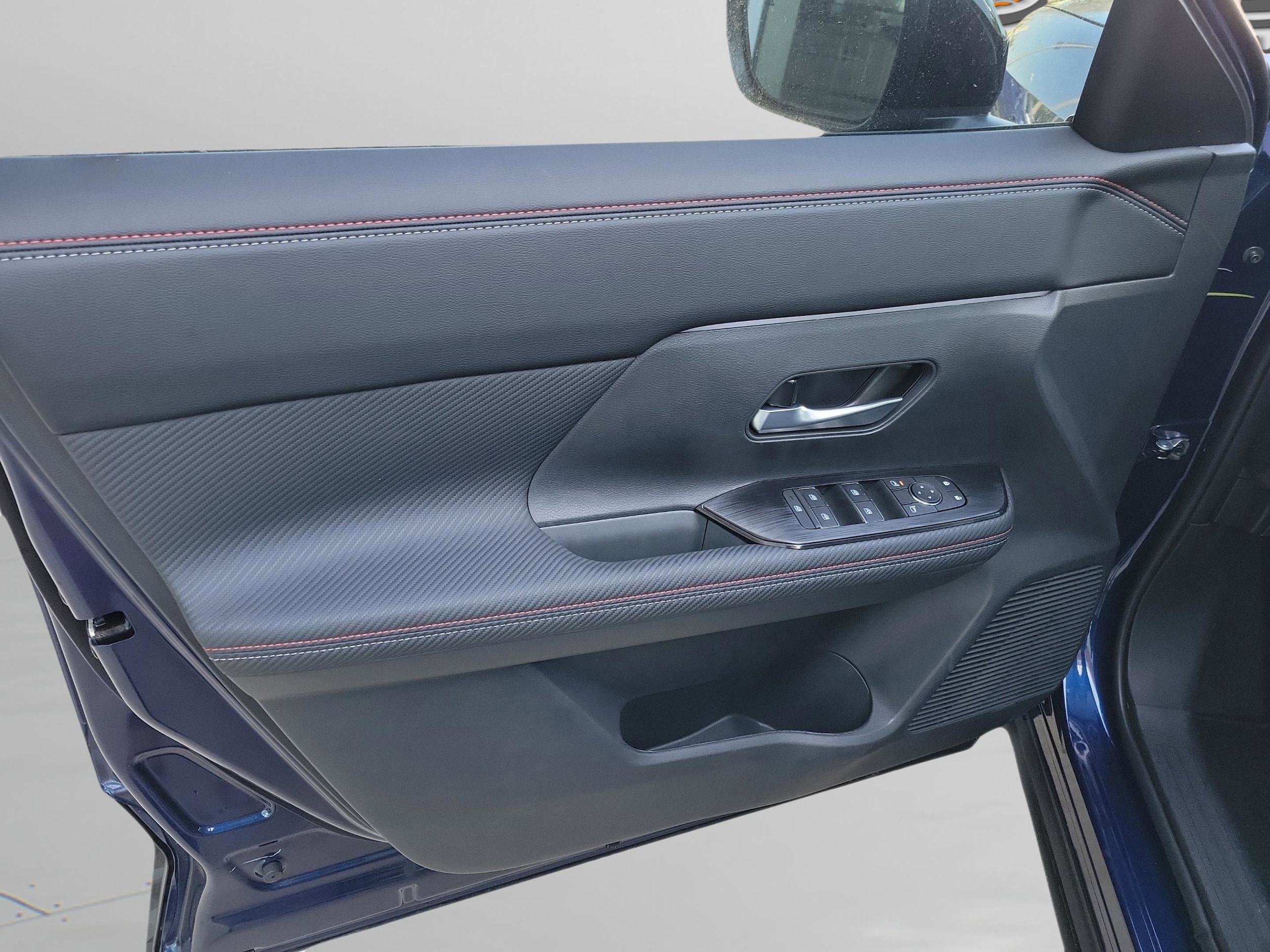 2026 Nissan KICKS SR - Photo 29