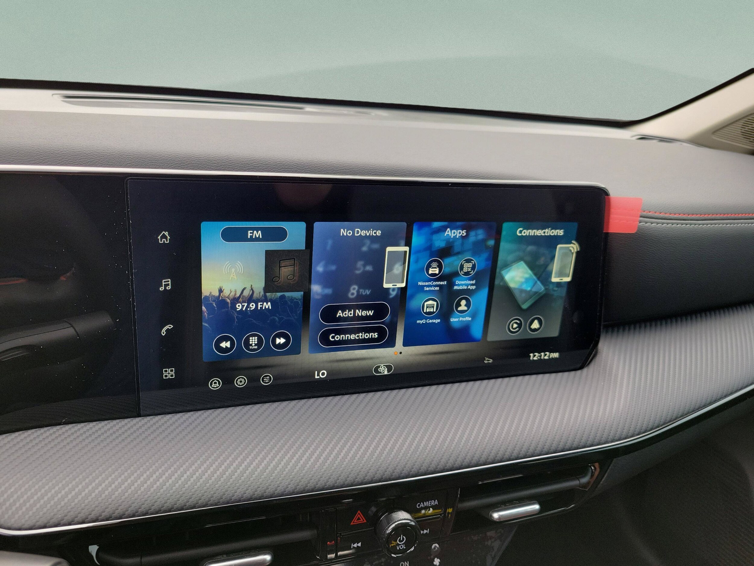 2026 Nissan KICKS SR - Photo 17