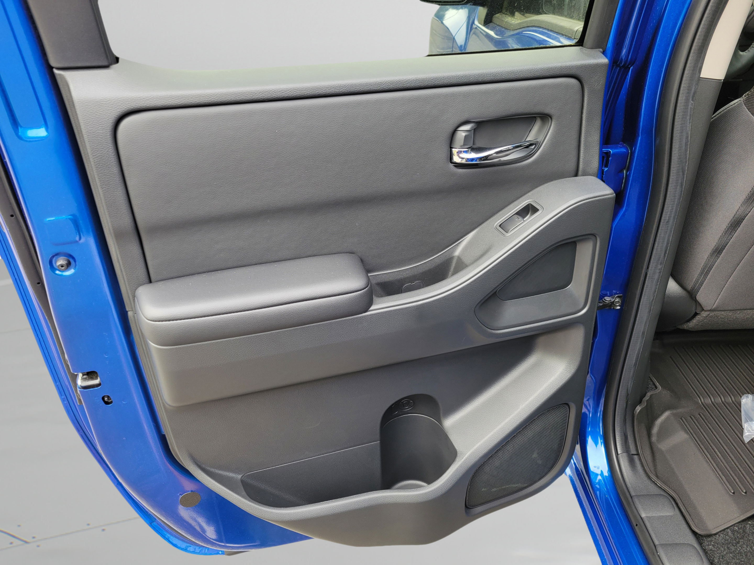 2026 Nissan Frontier SV - Photo 33