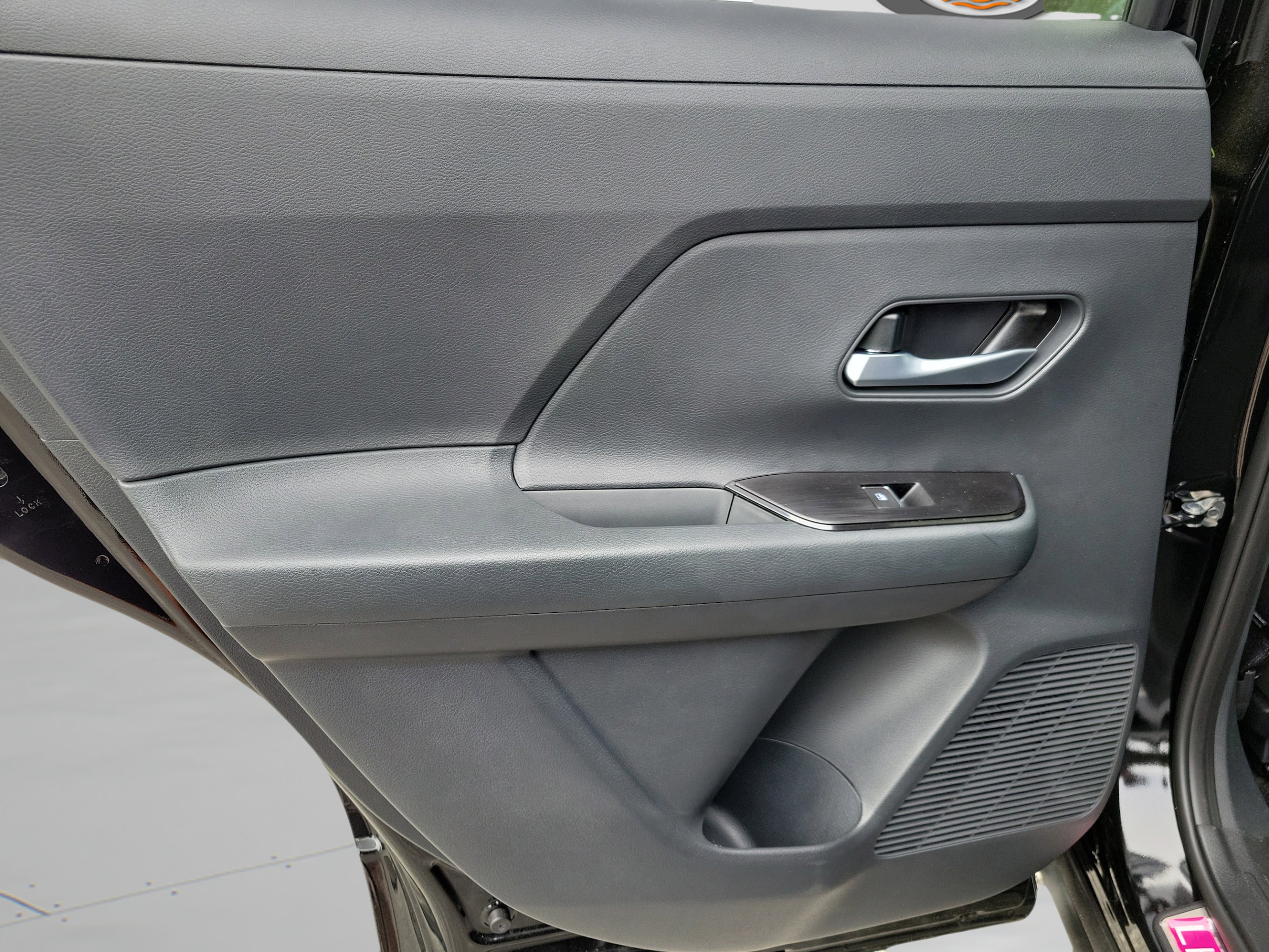 2026 Nissan KICKS SR - Photo 34