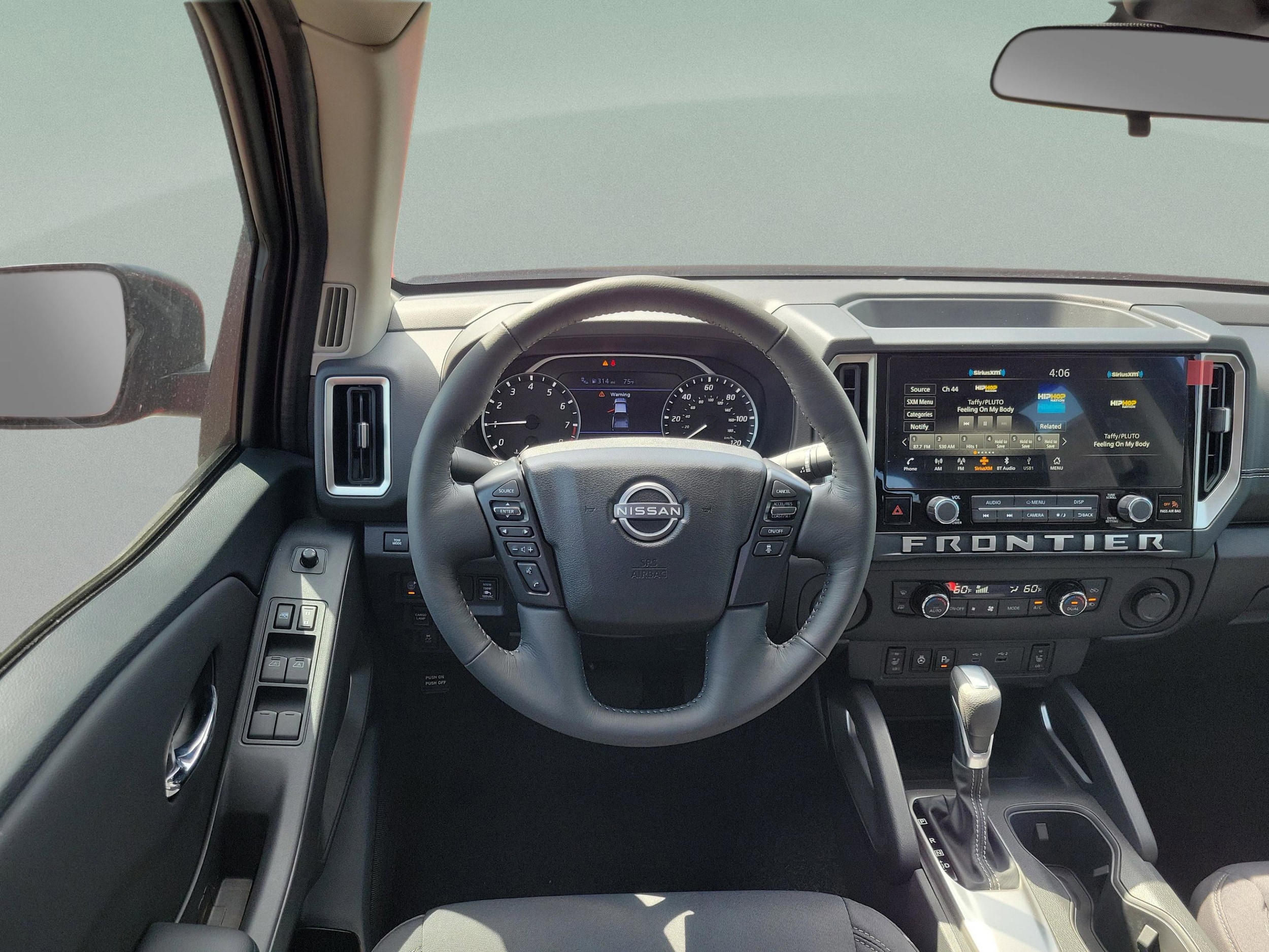 2026 Nissan Frontier SV - Photo 28