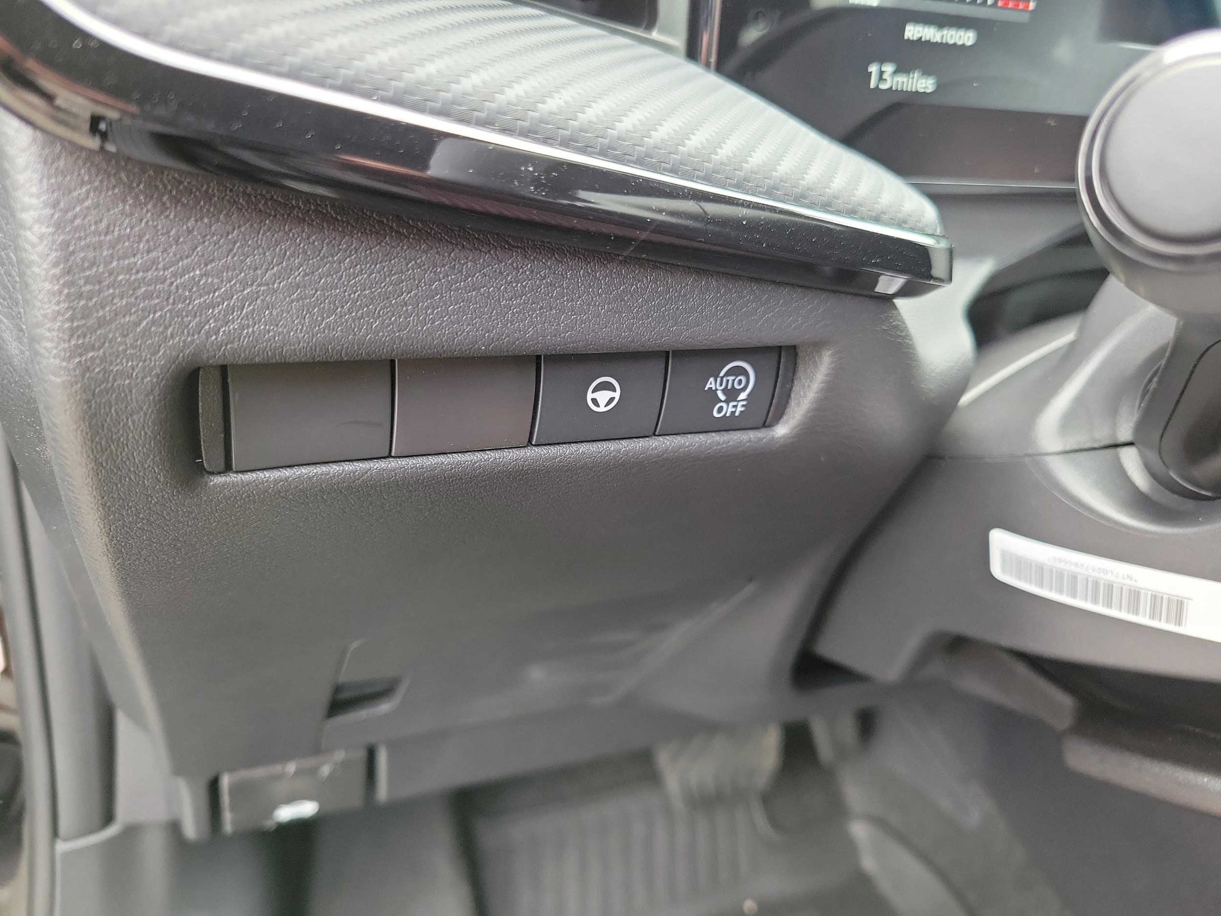 2026 Nissan KICKS SR - Photo 19
