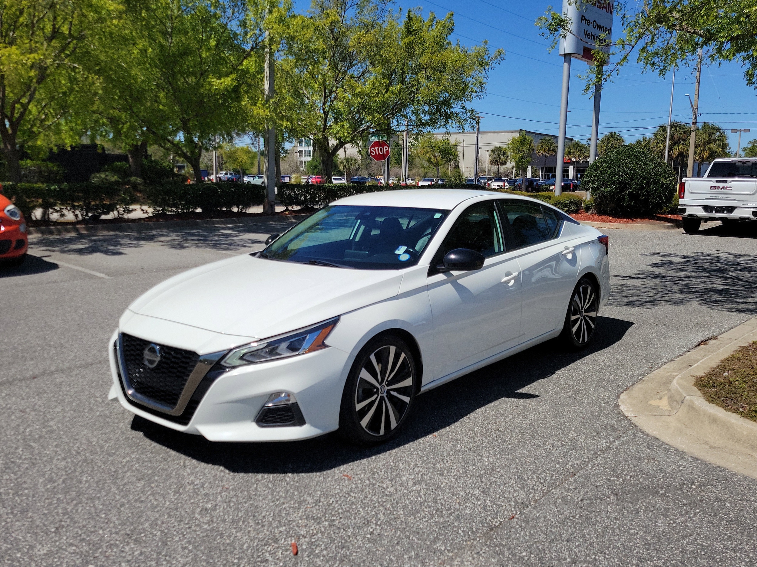 2020 Nissan Altima SR