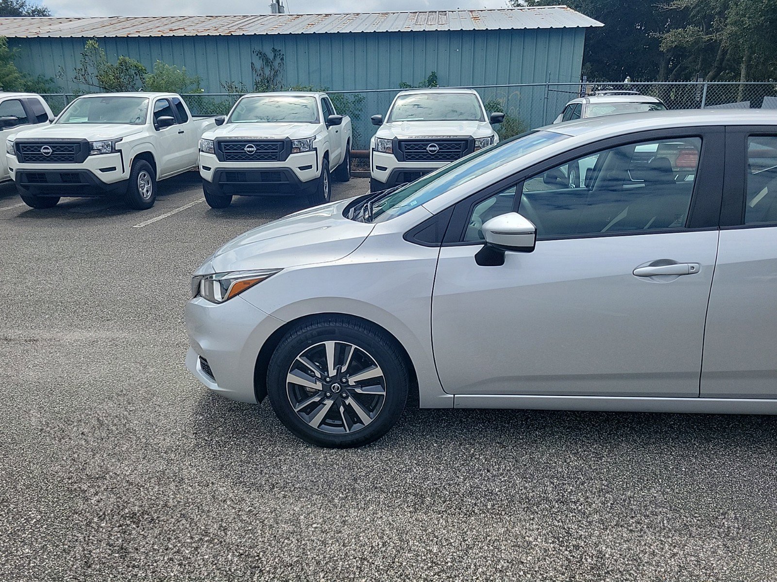 Certified 2021 Nissan Versa Sedan SV with VIN 3N1CN8EV4ML850937 for sale in Jacksonville, FL