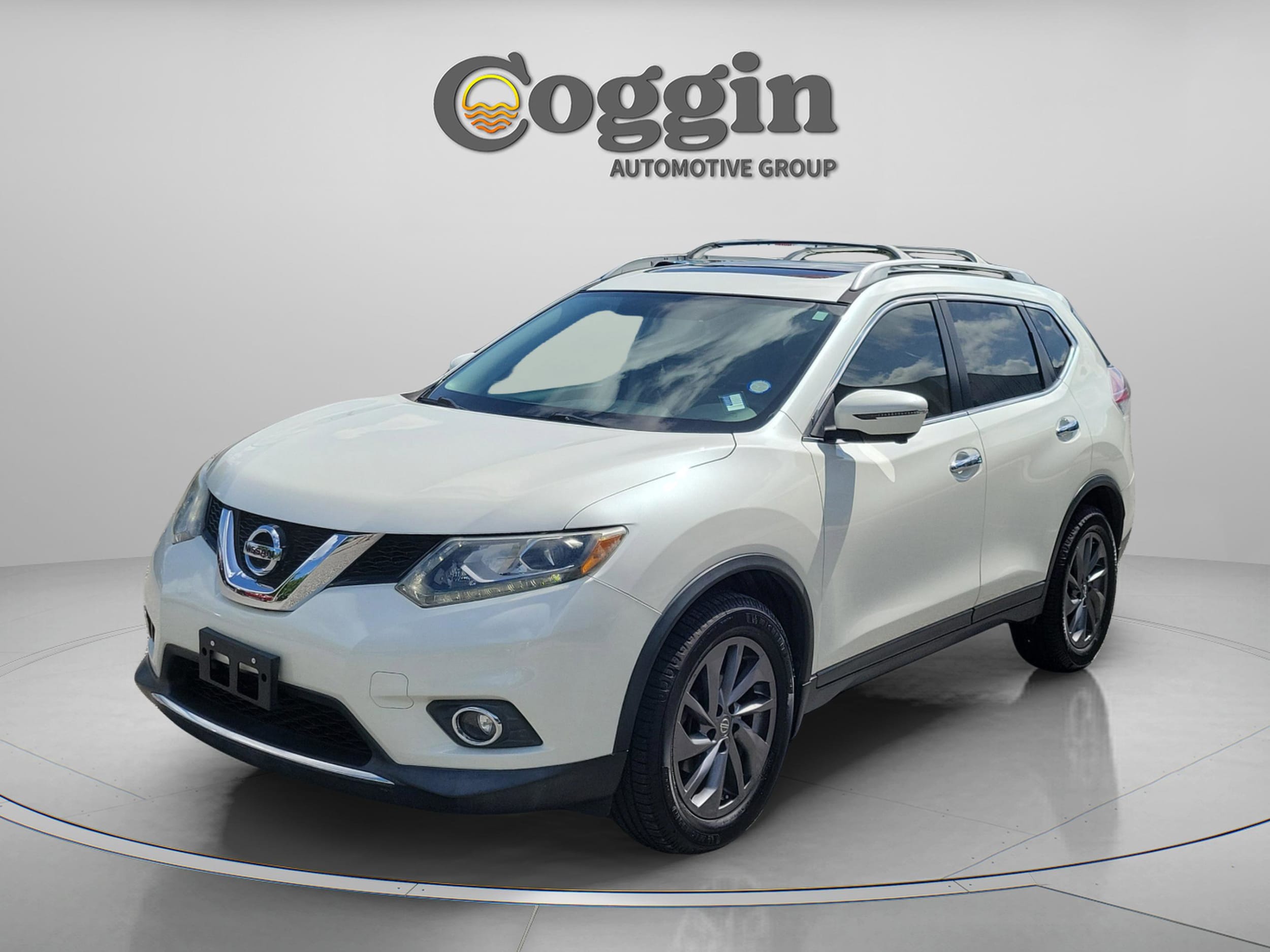 2016 Nissan Rogue SL FWD's photo