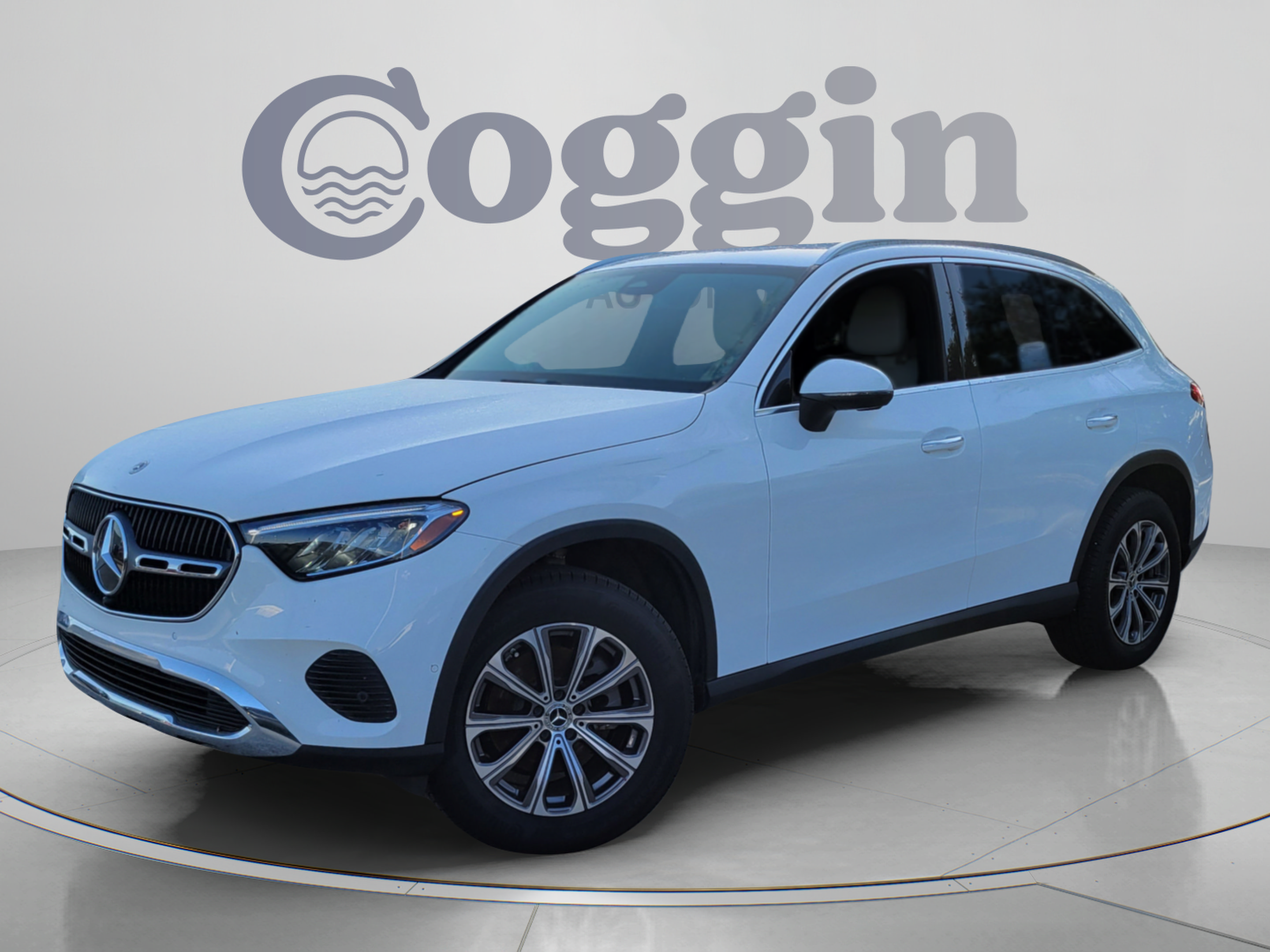 2023 Mercedes-Benz GLC 300