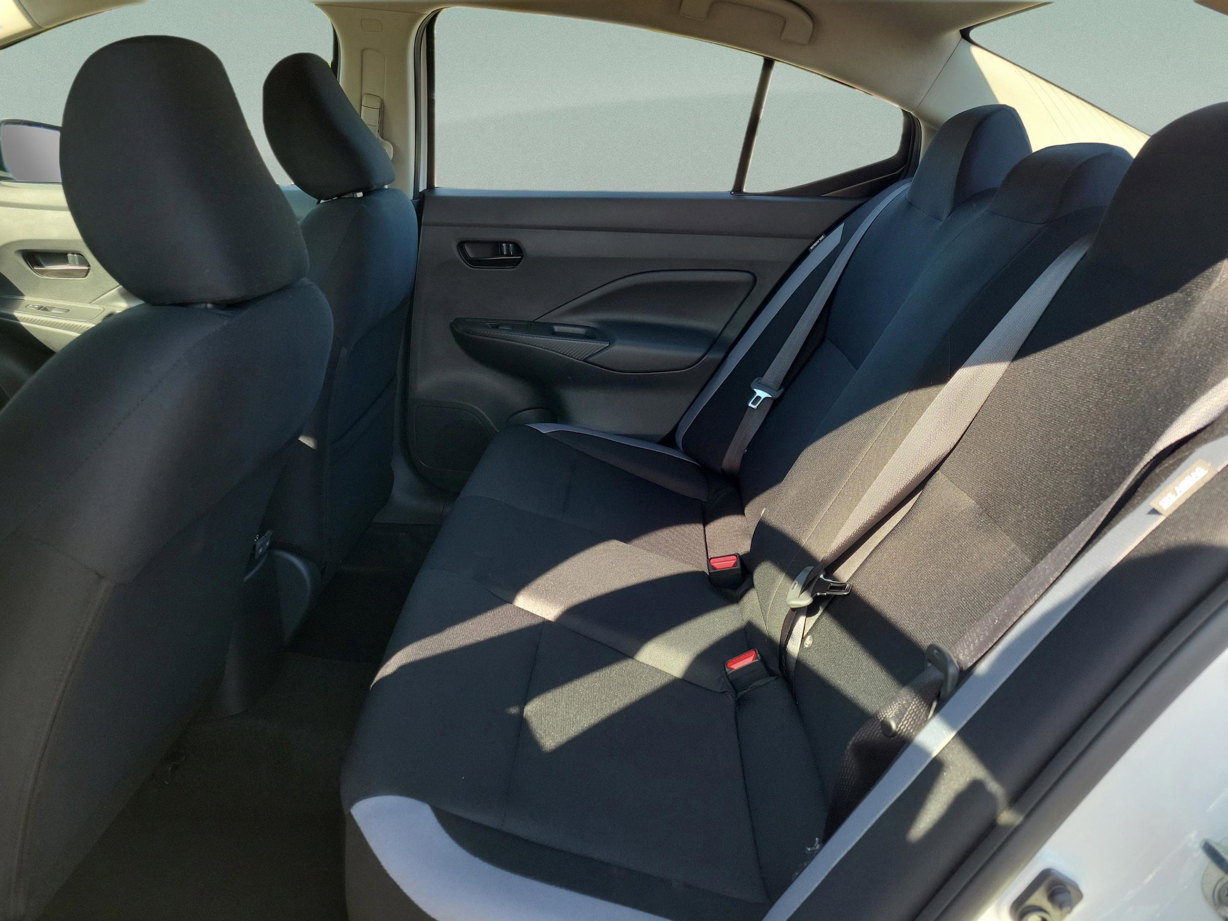 2025 Nissan Versa Sedan S - Photo 18