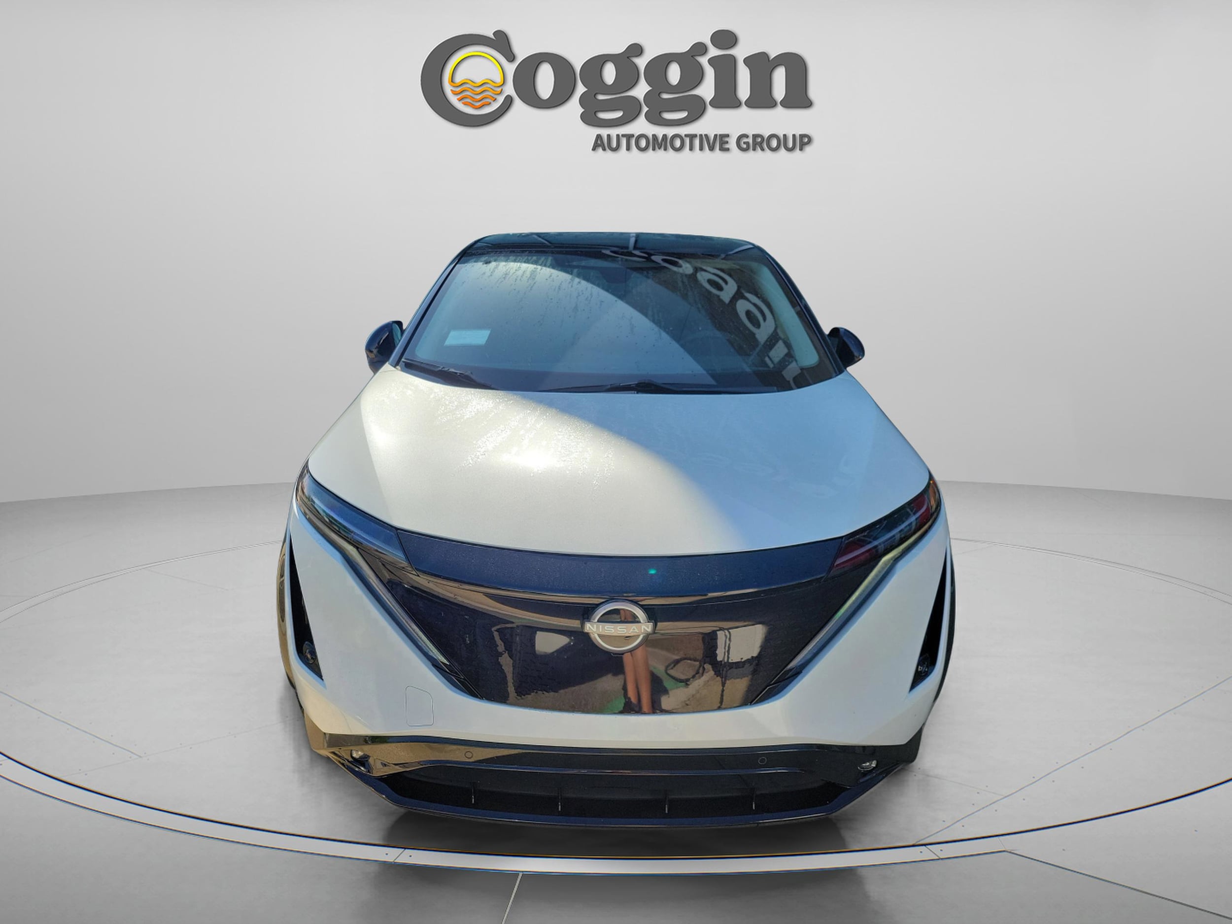 2025 Nissan ARIYA Platinum+ - Photo 9