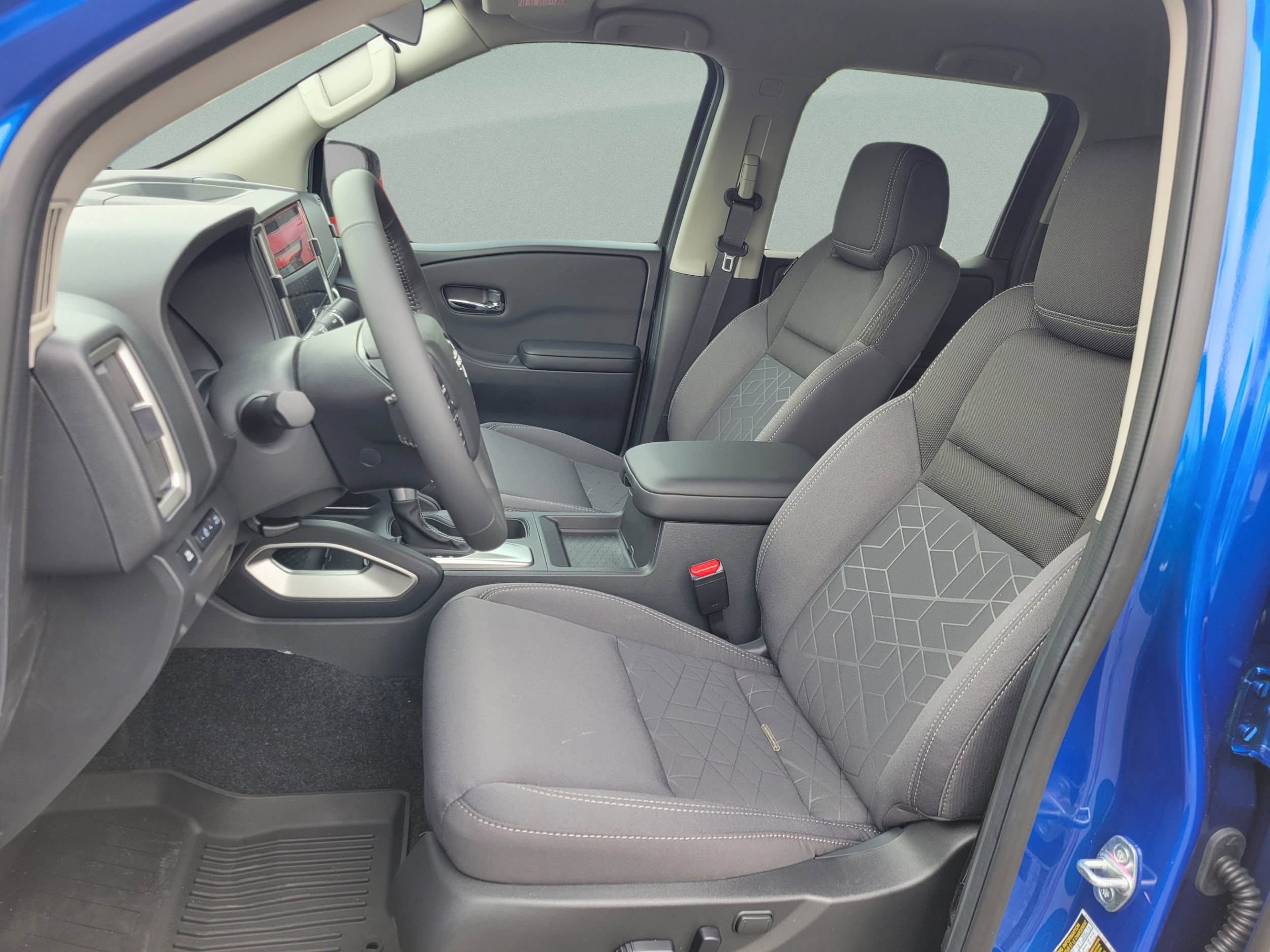 2026 Nissan Frontier SV - Photo 25