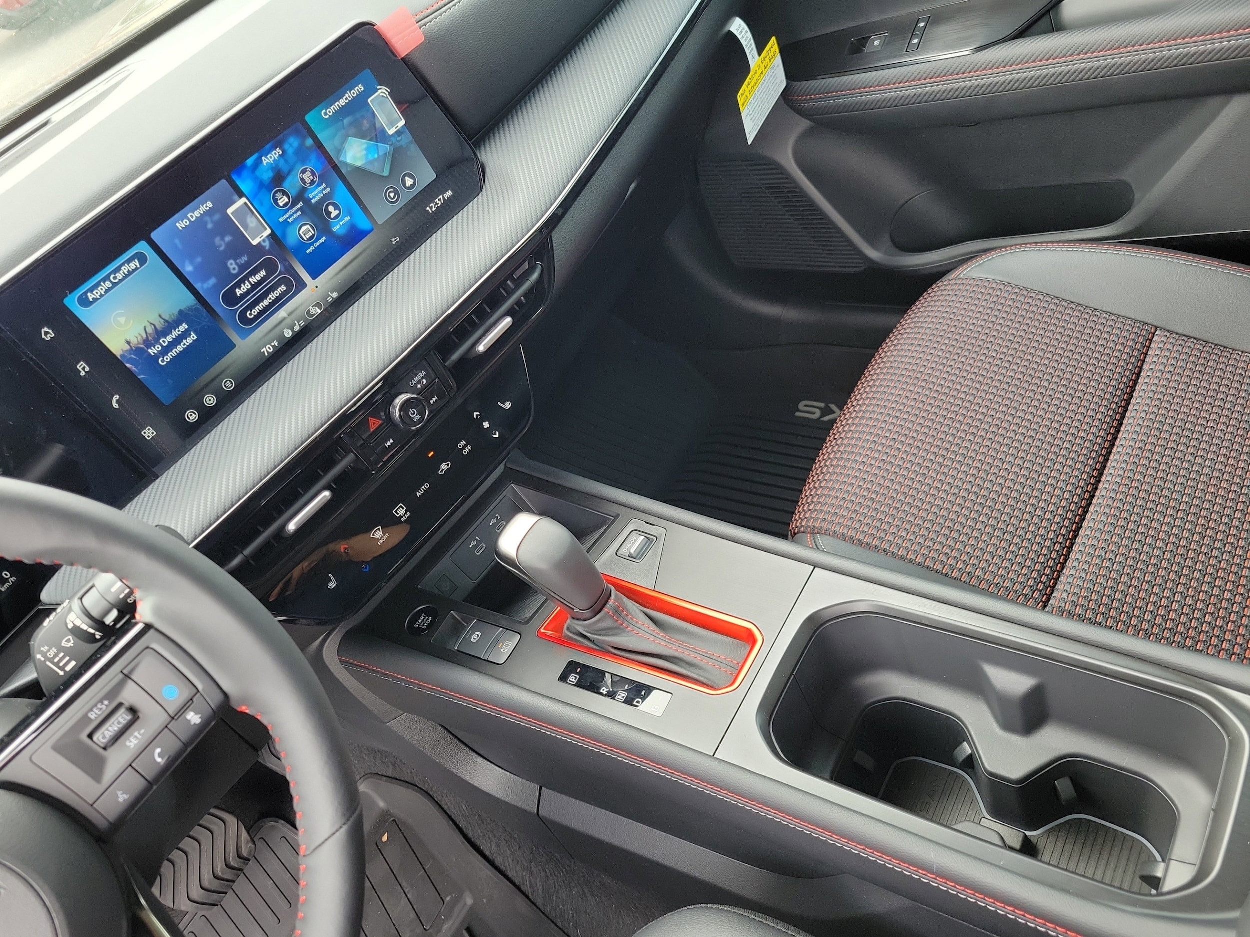 2026 Nissan KICKS SR - Photo 12