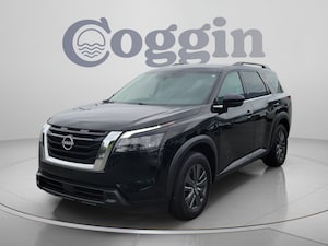2023 Nissan Pathfinder SV SUV
