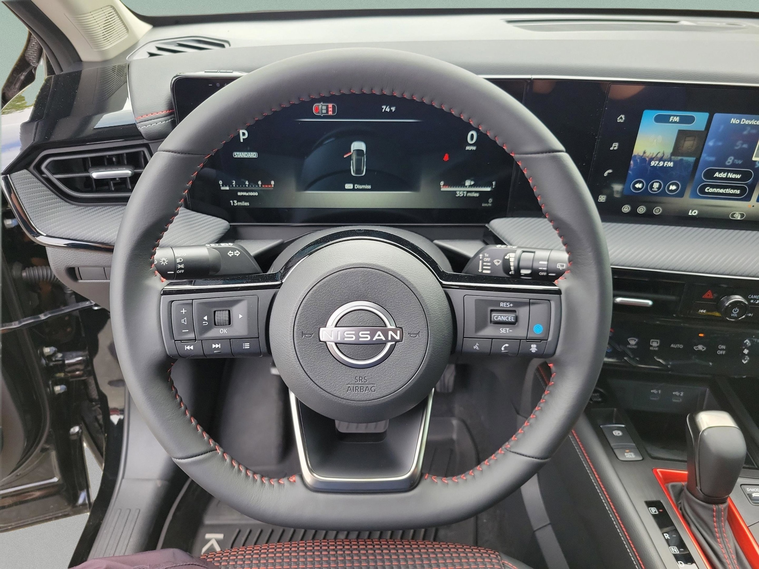 2026 Nissan KICKS SR - Photo 21