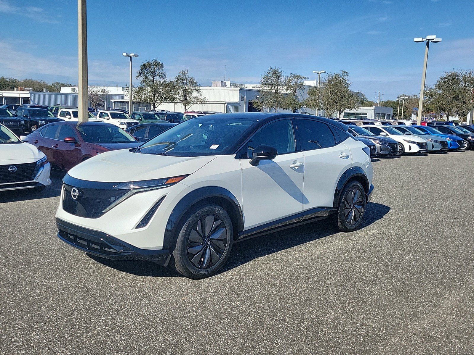 2025 Nissan ARIYA Evolve+ photo 4