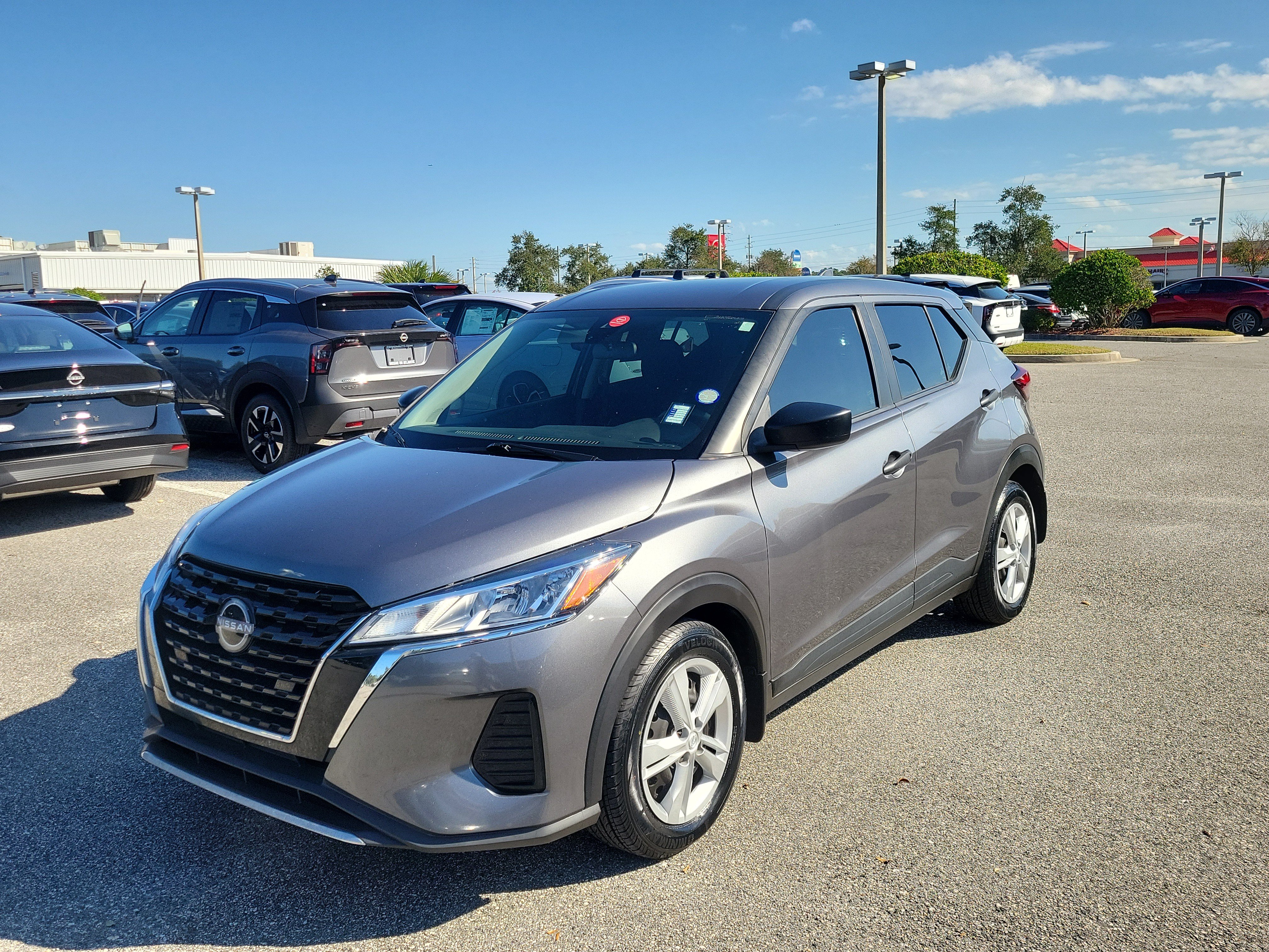 2024 Nissan Kicks