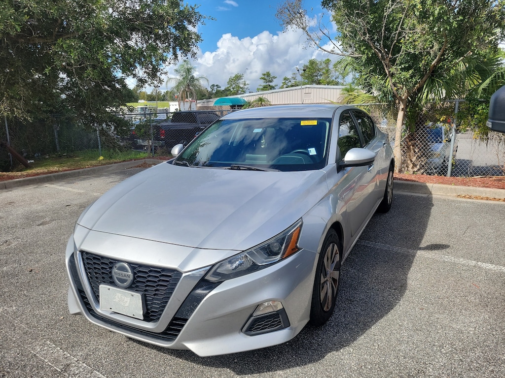 Used 2019 Nissan Altima 2.5 S Sedan