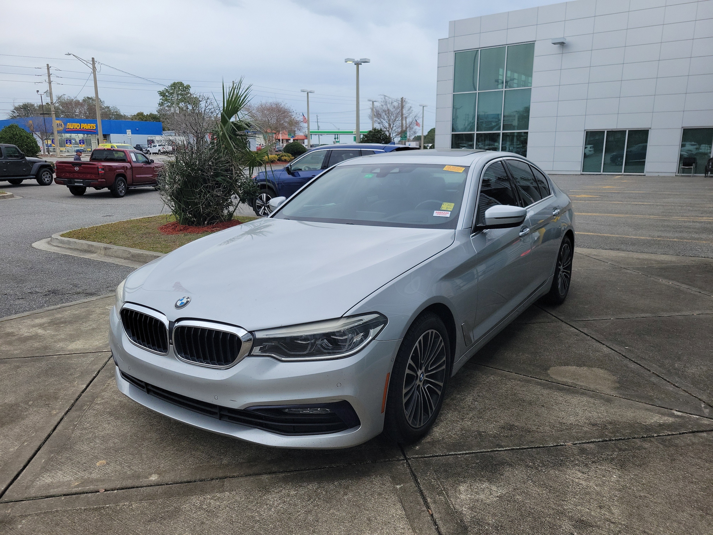 2017 BMW 5 Series 540i