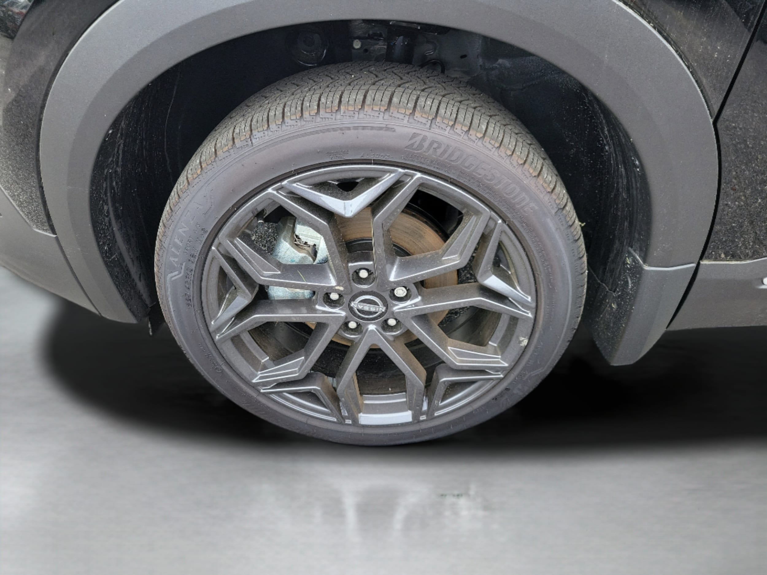 2026 Nissan KICKS SR - Photo 10
