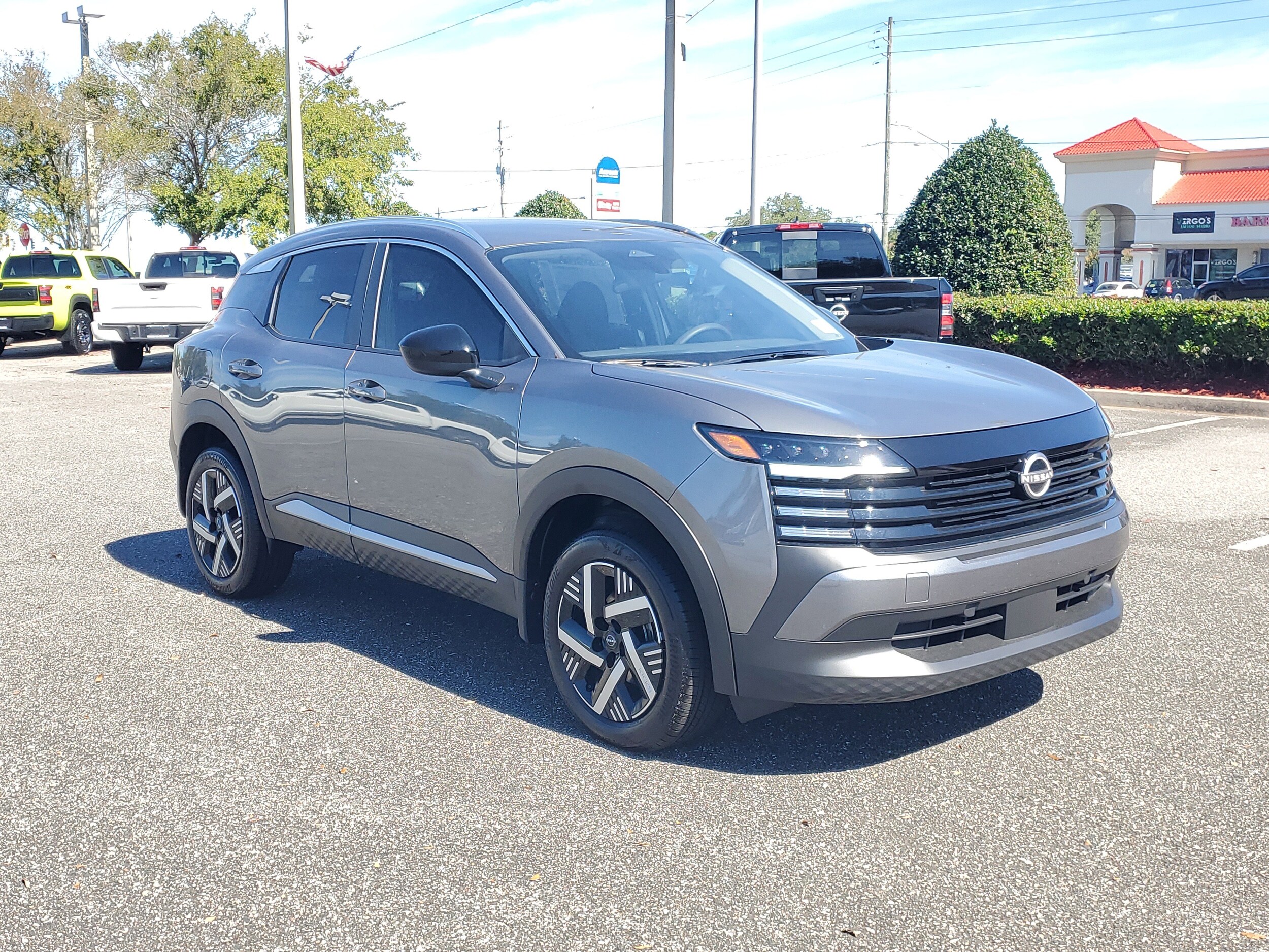 2026 Nissan Kicks SV photo 2