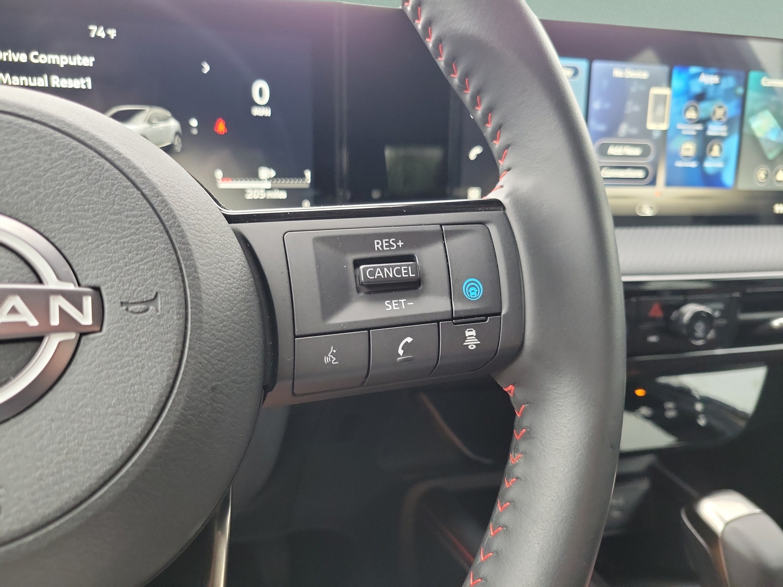 2026 Nissan KICKS SR - Photo 40