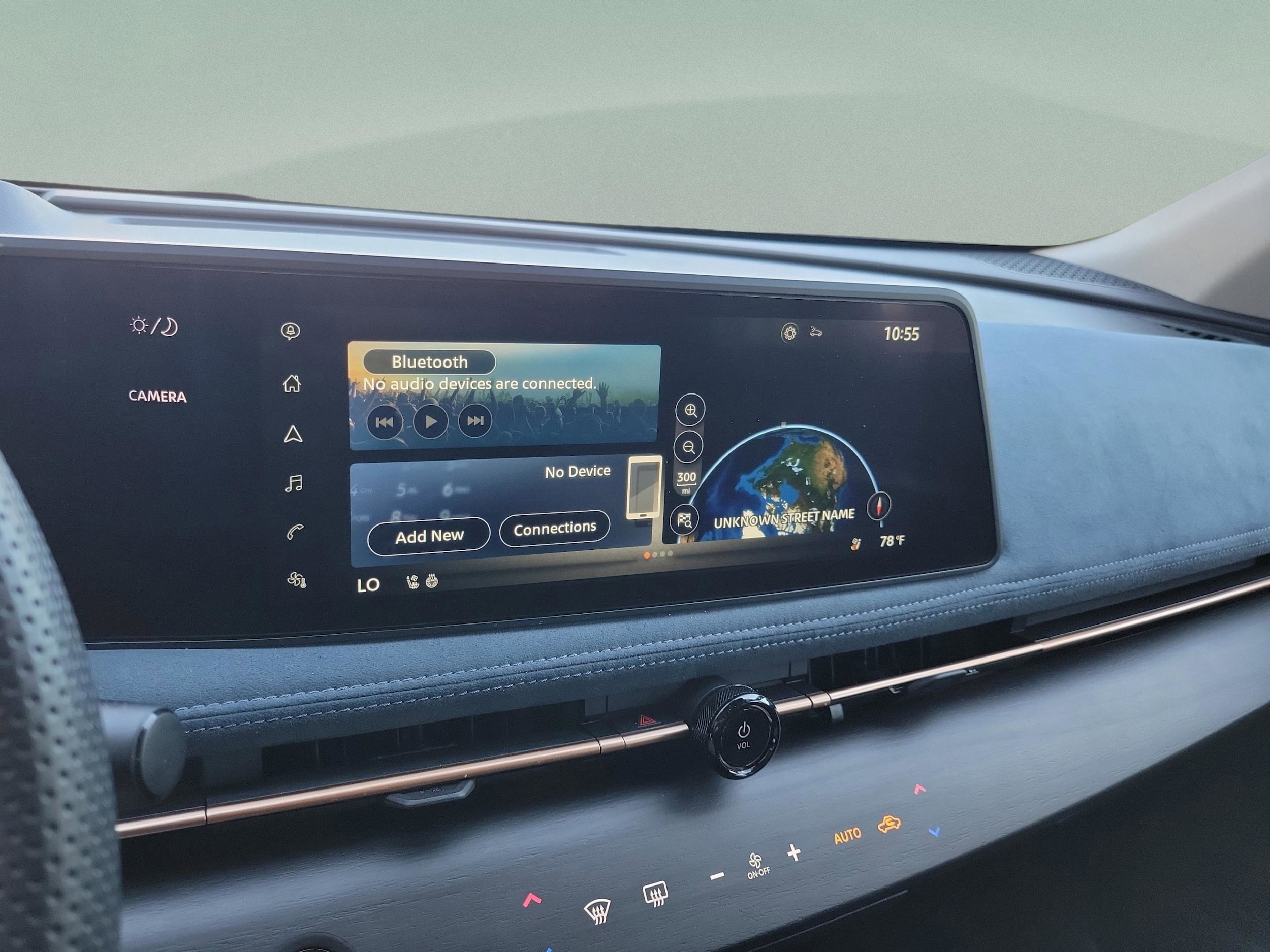 2025 Nissan ARIYA Platinum+ - Photo 18