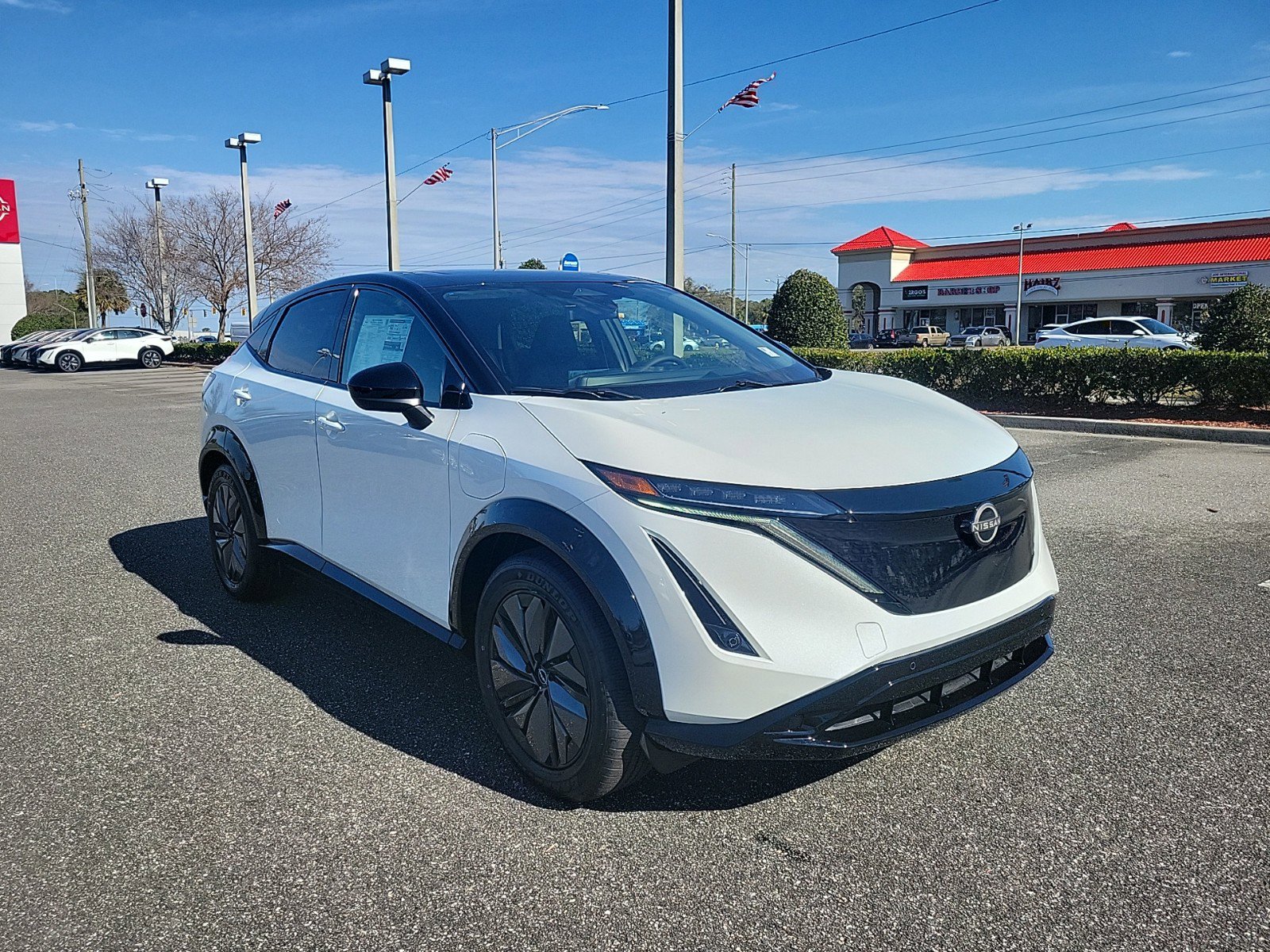 2025 Nissan ARIYA Evolve+ photo 3