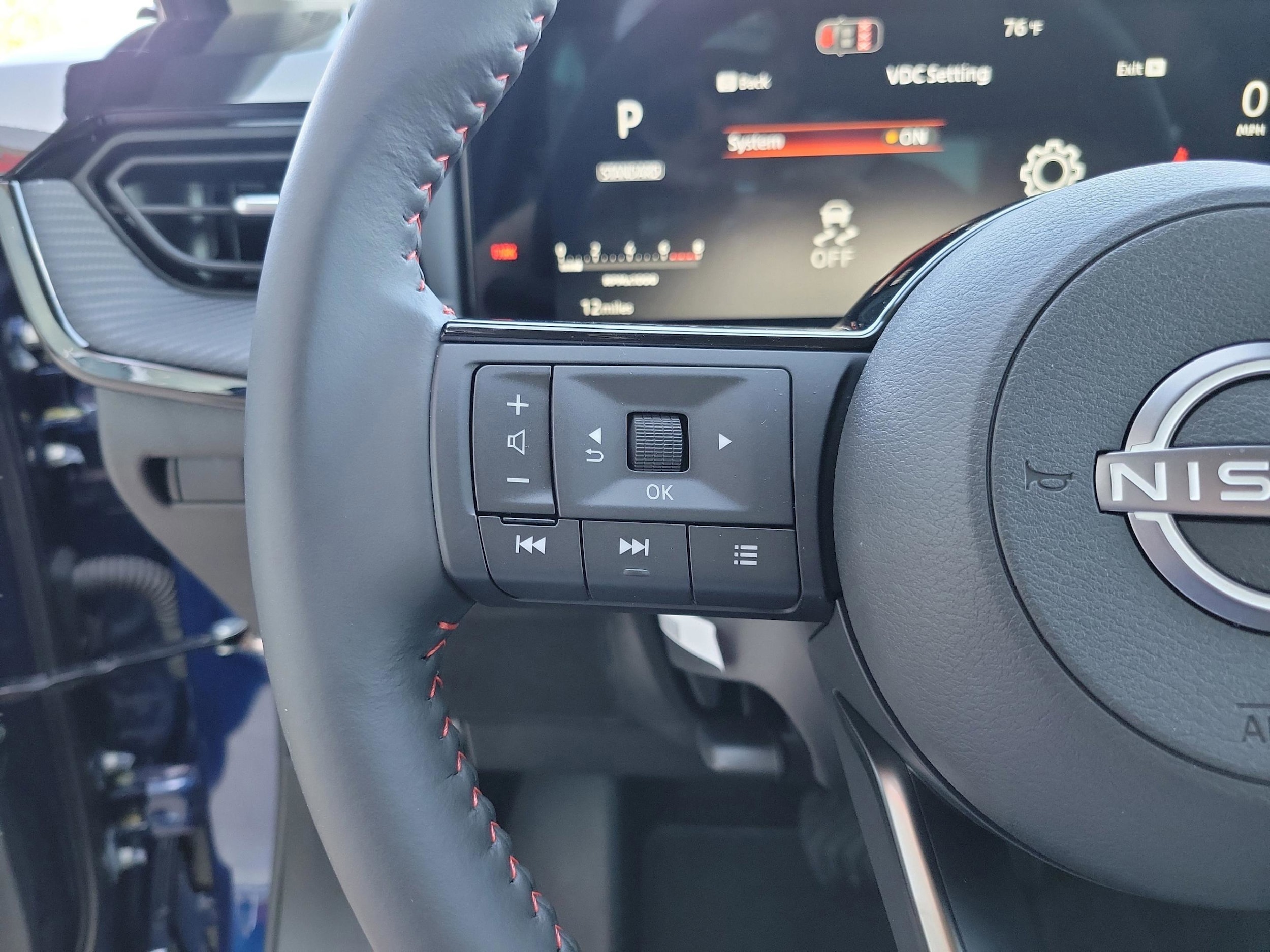 2026 Nissan KICKS SR - Photo 22