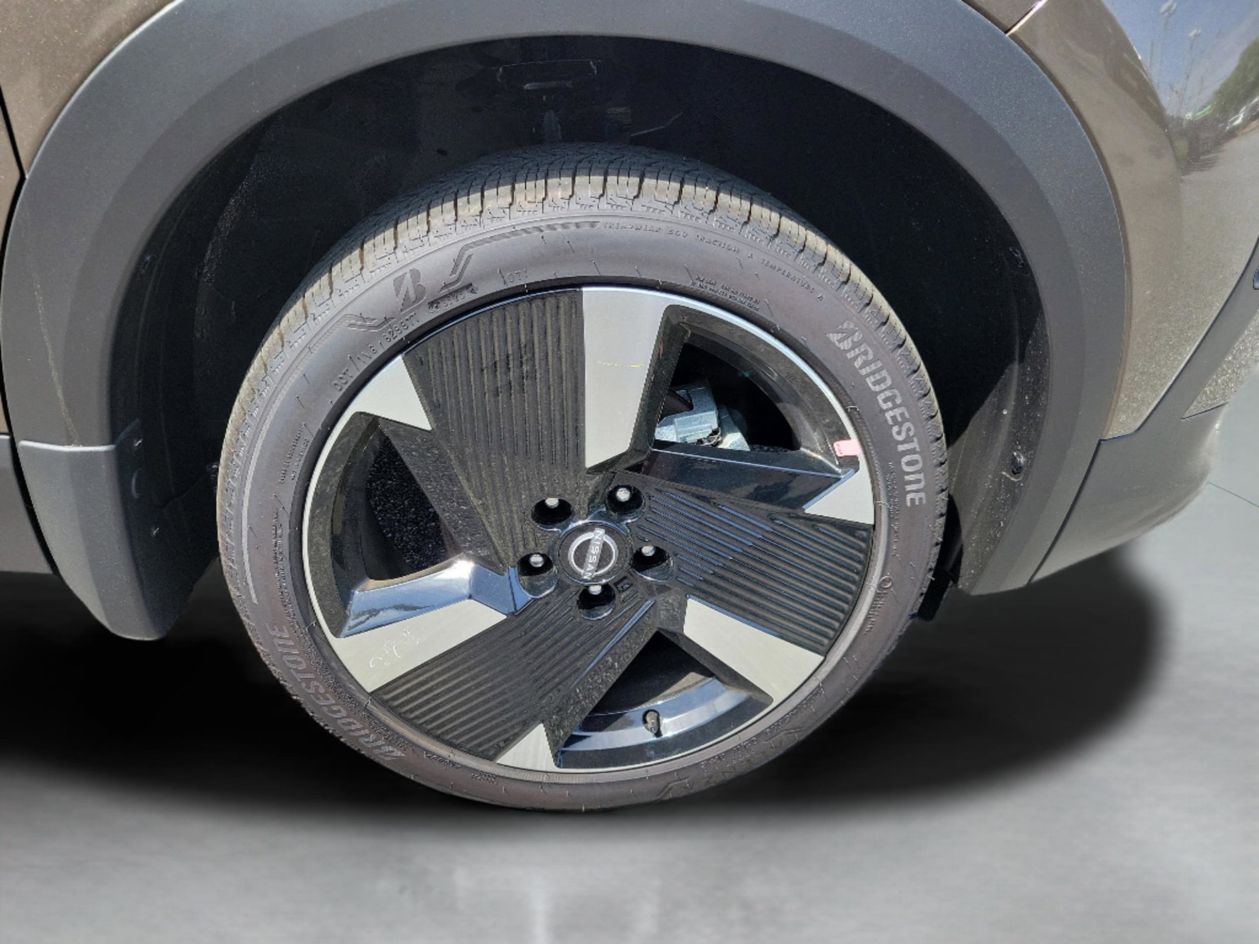 2026 Nissan KICKS SR - Photo 29