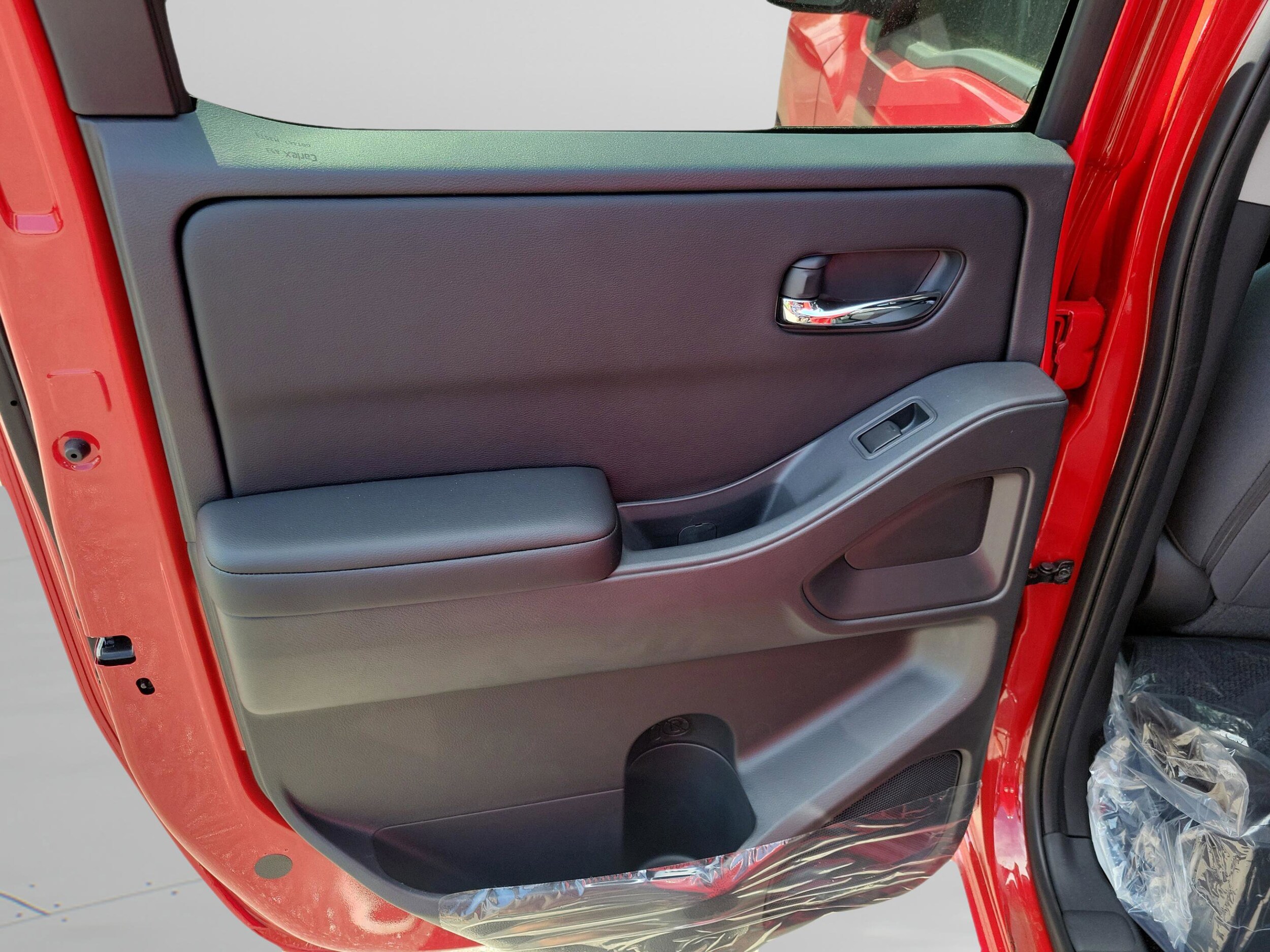 2026 Nissan Frontier SV - Photo 31