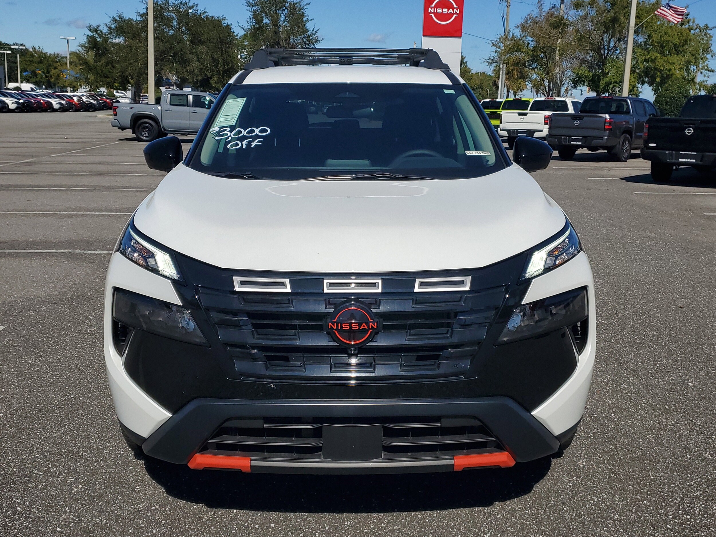 2025 Nissan Rogue photo 2