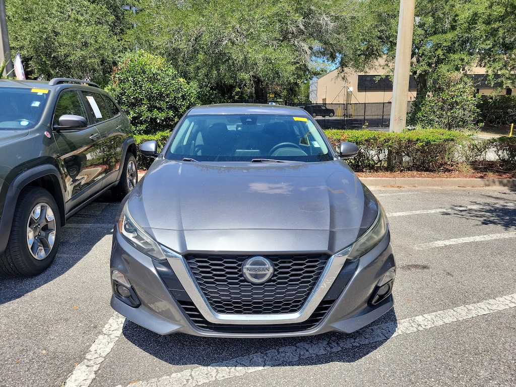 Used 2019 Nissan Altima 2.5 SV Sedan