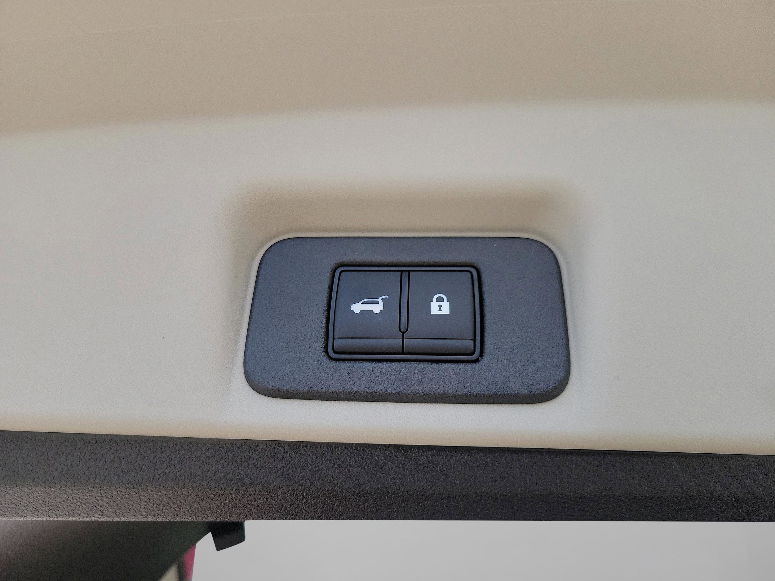 2025 Nissan ARIYA Platinum+ - Photo 26