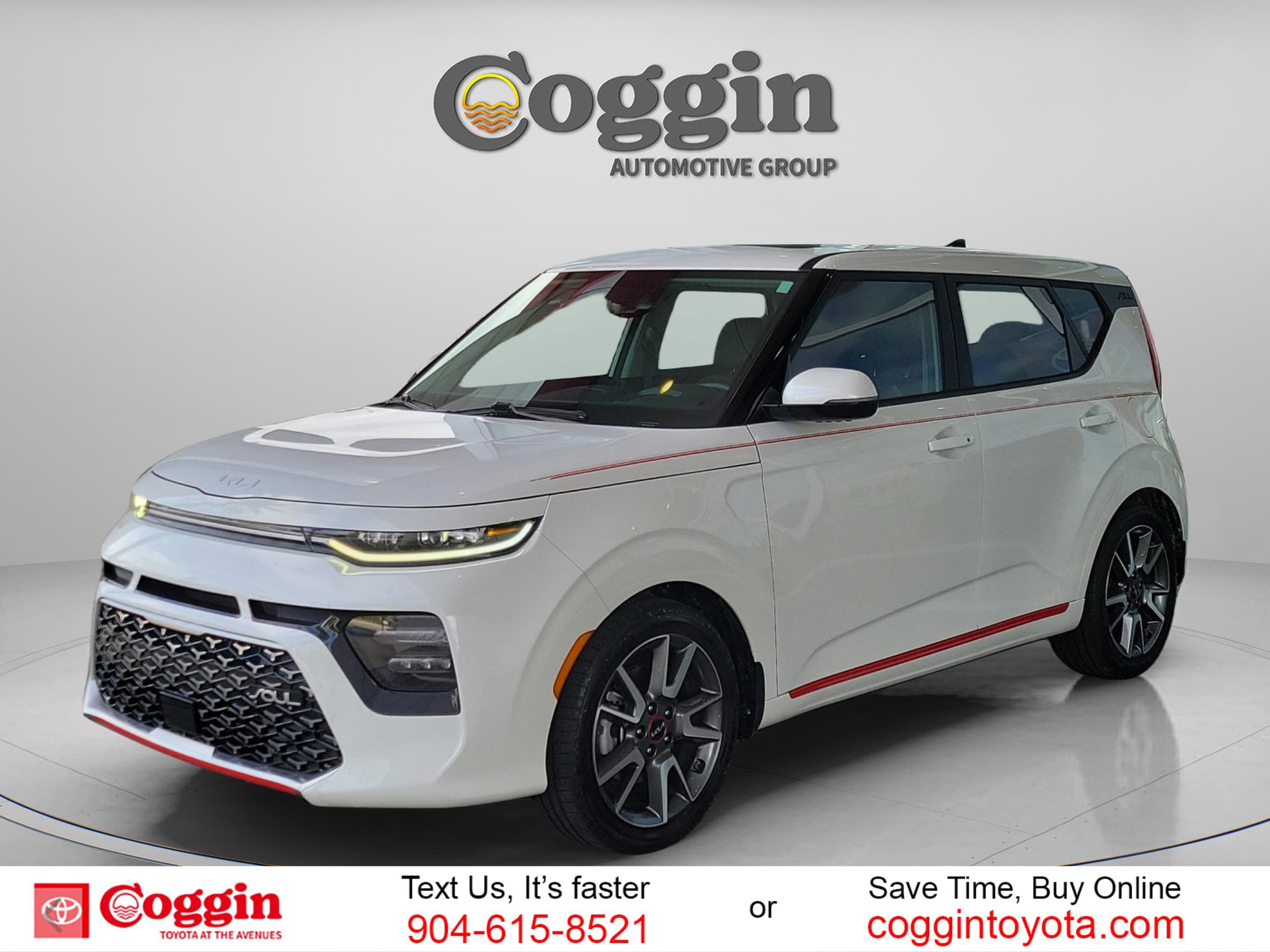 2022 Kia Soul Turbo's photo