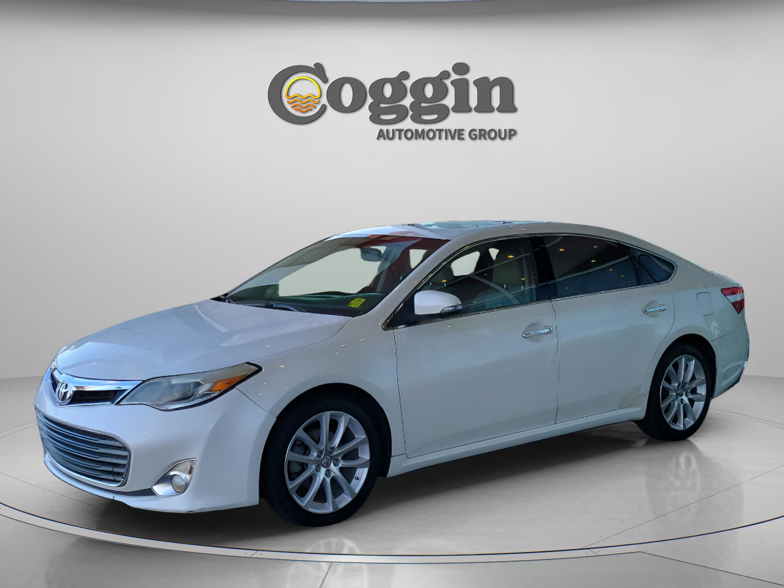 2013 Toyota Avalon XLE