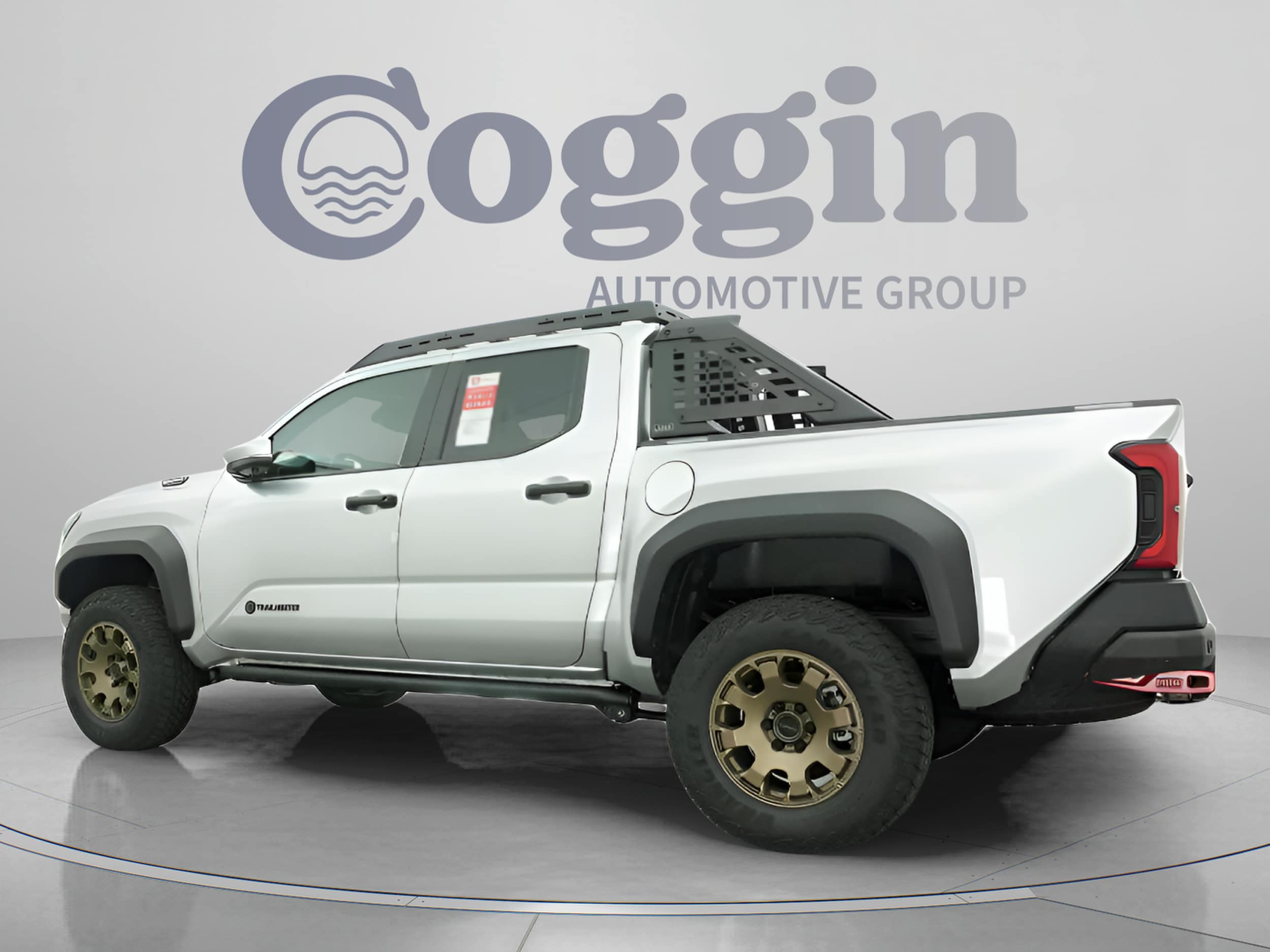 2026 Toyota Tacoma Trailhunter - Photo 8
