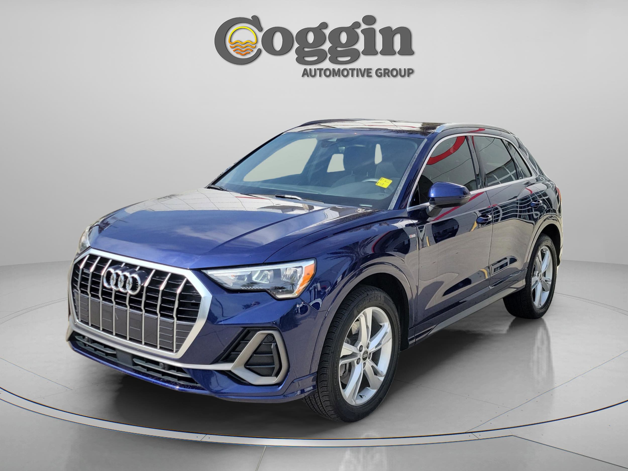 2021 Audi Q3 45 TFSI S Line Premium quattro's photo