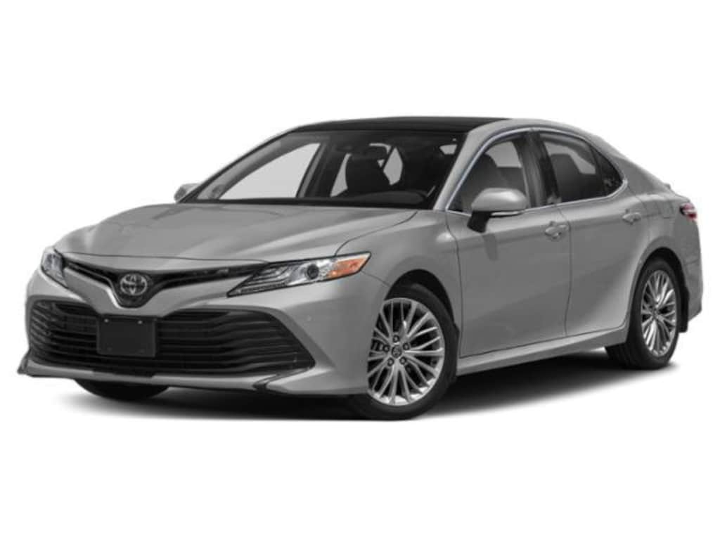 Used 2020 Toyota Camry XLE Sedan