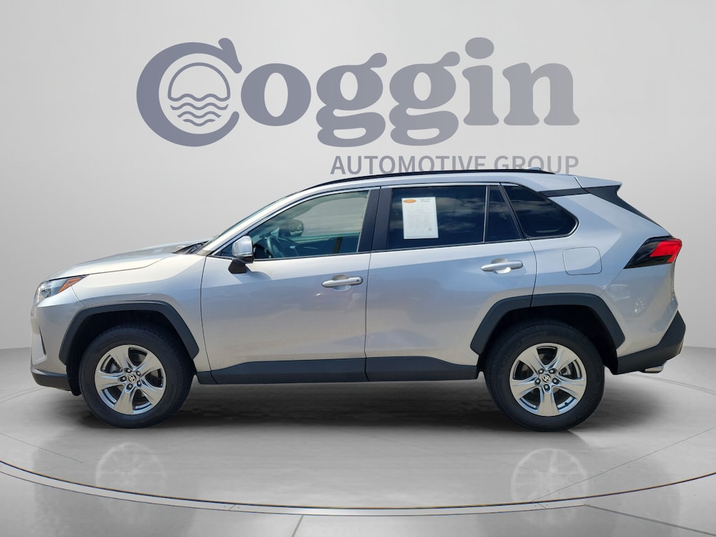 Used 2024 Toyota RAV4 XLE SUV