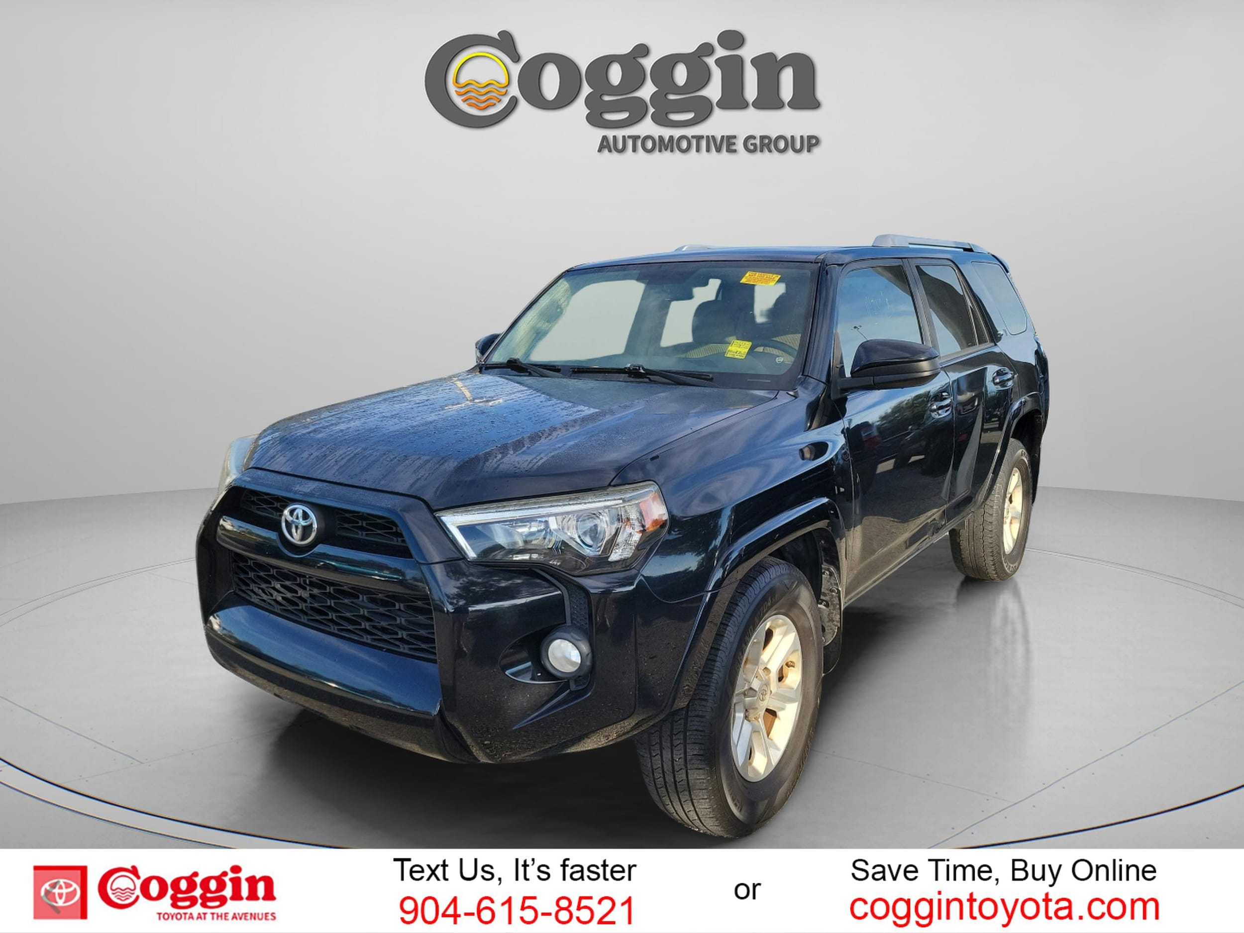 2015 Toyota 4Runner SR5's photo