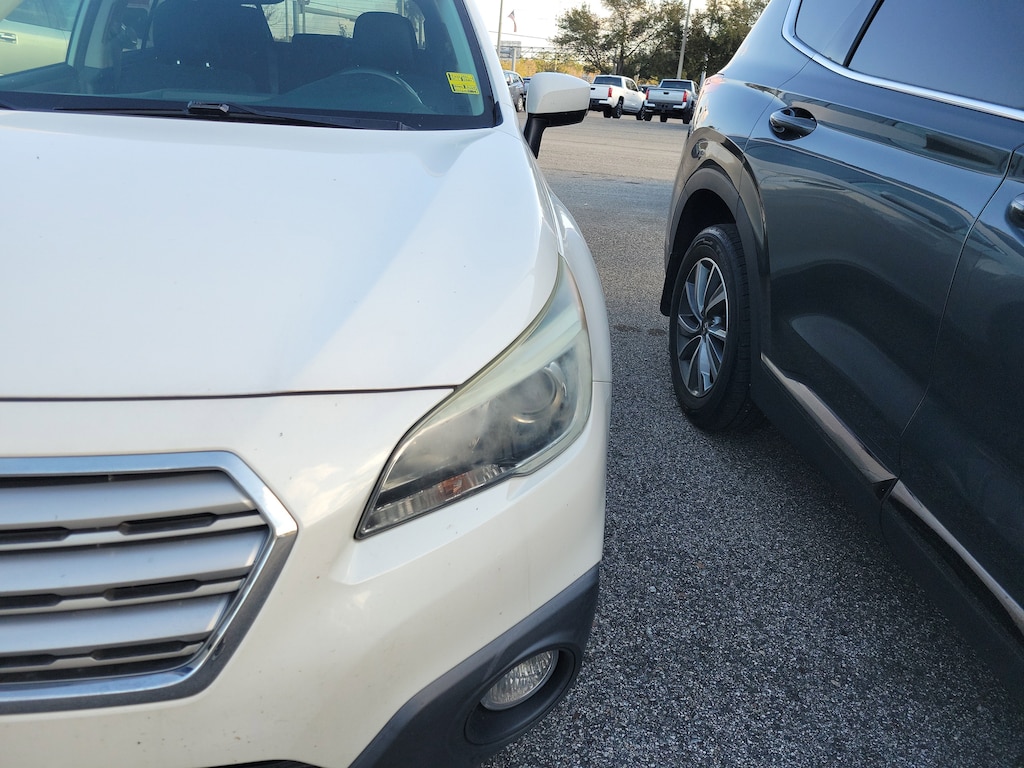 Used 2015 Subaru Outback 2.5i Premium w/ Moonroof/Power Rear Gate SUV