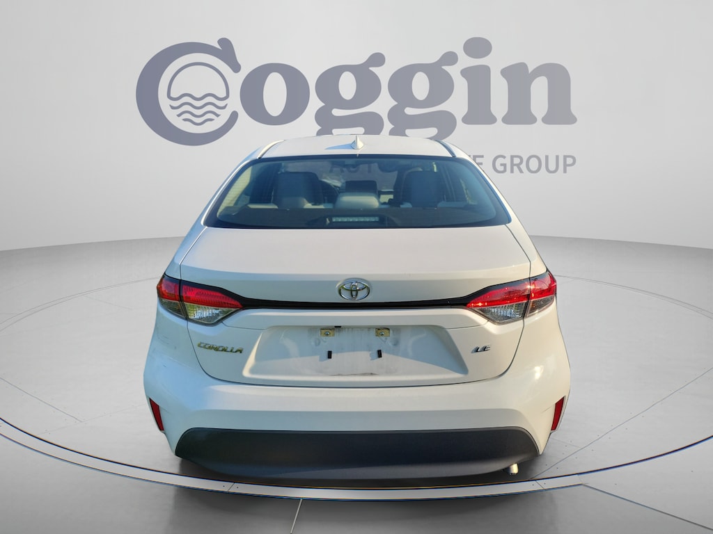 Used 2024 Toyota Corolla LE Sedan