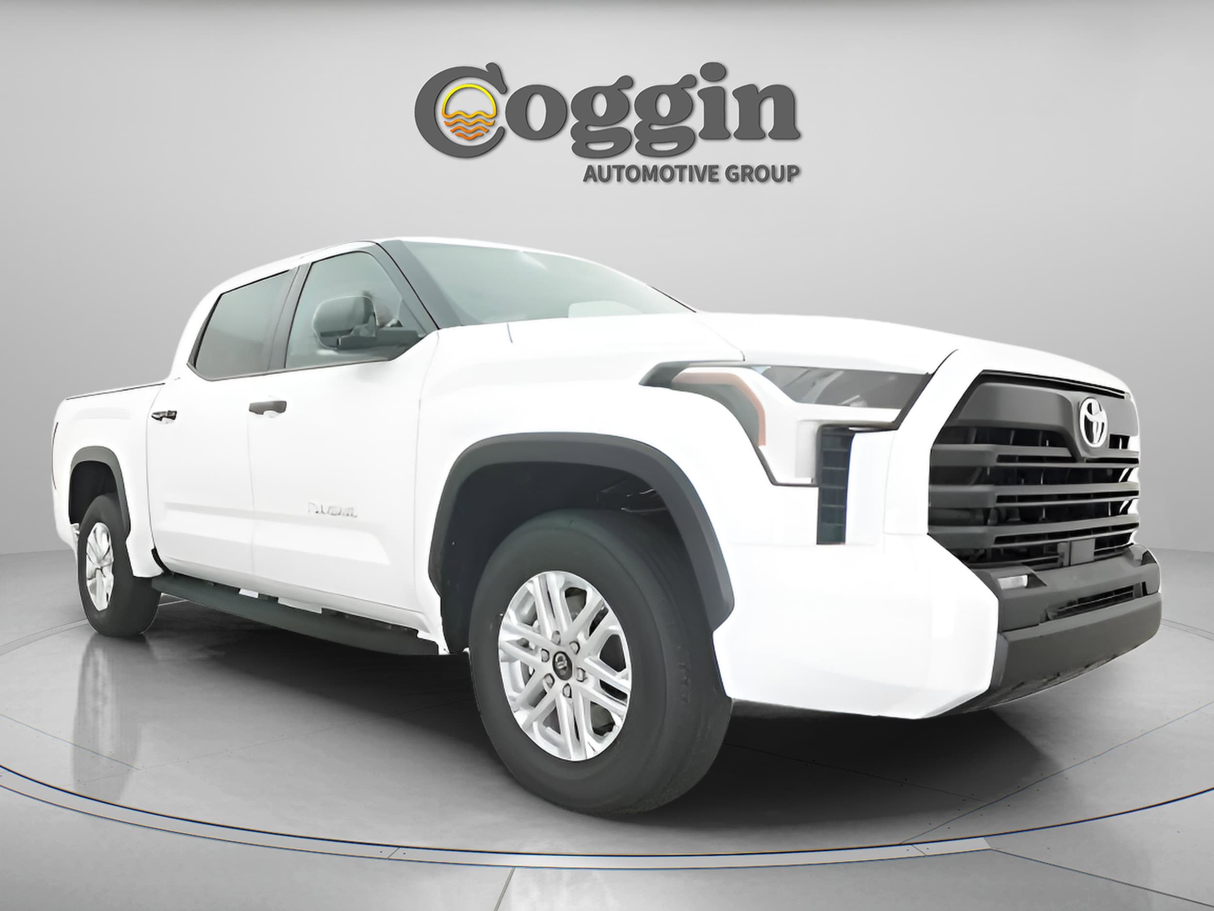 2026 Toyota Tundra SR5 - Photo 10