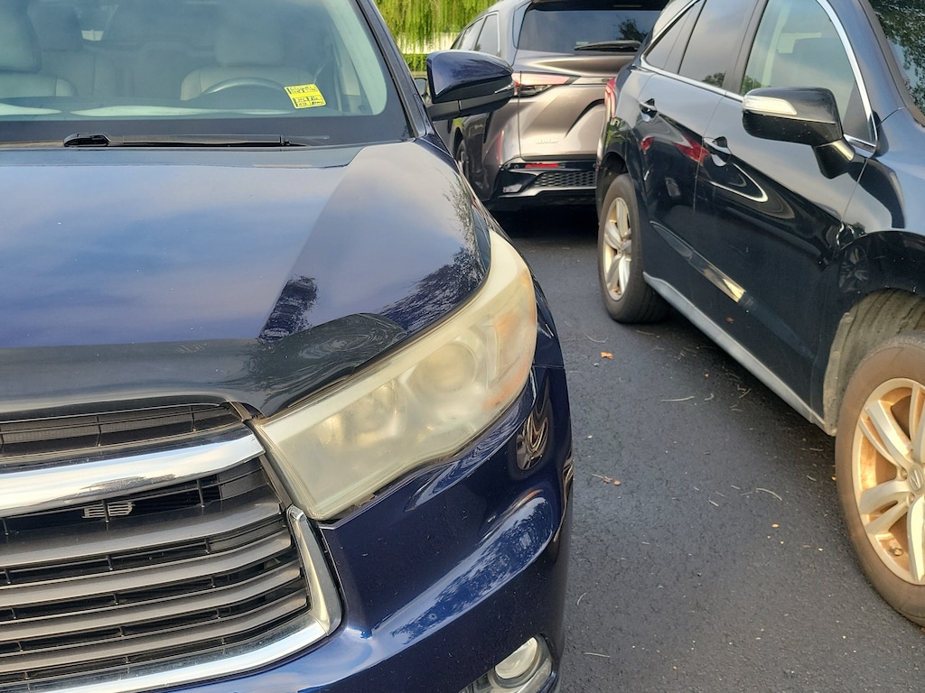 Used 2016 Toyota Highlander Limited V6 SUV