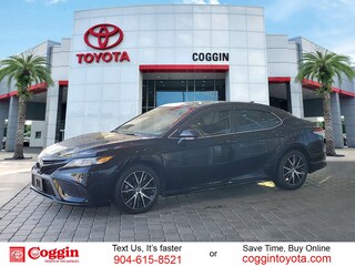 2021 Toyota Camry SE Sedan